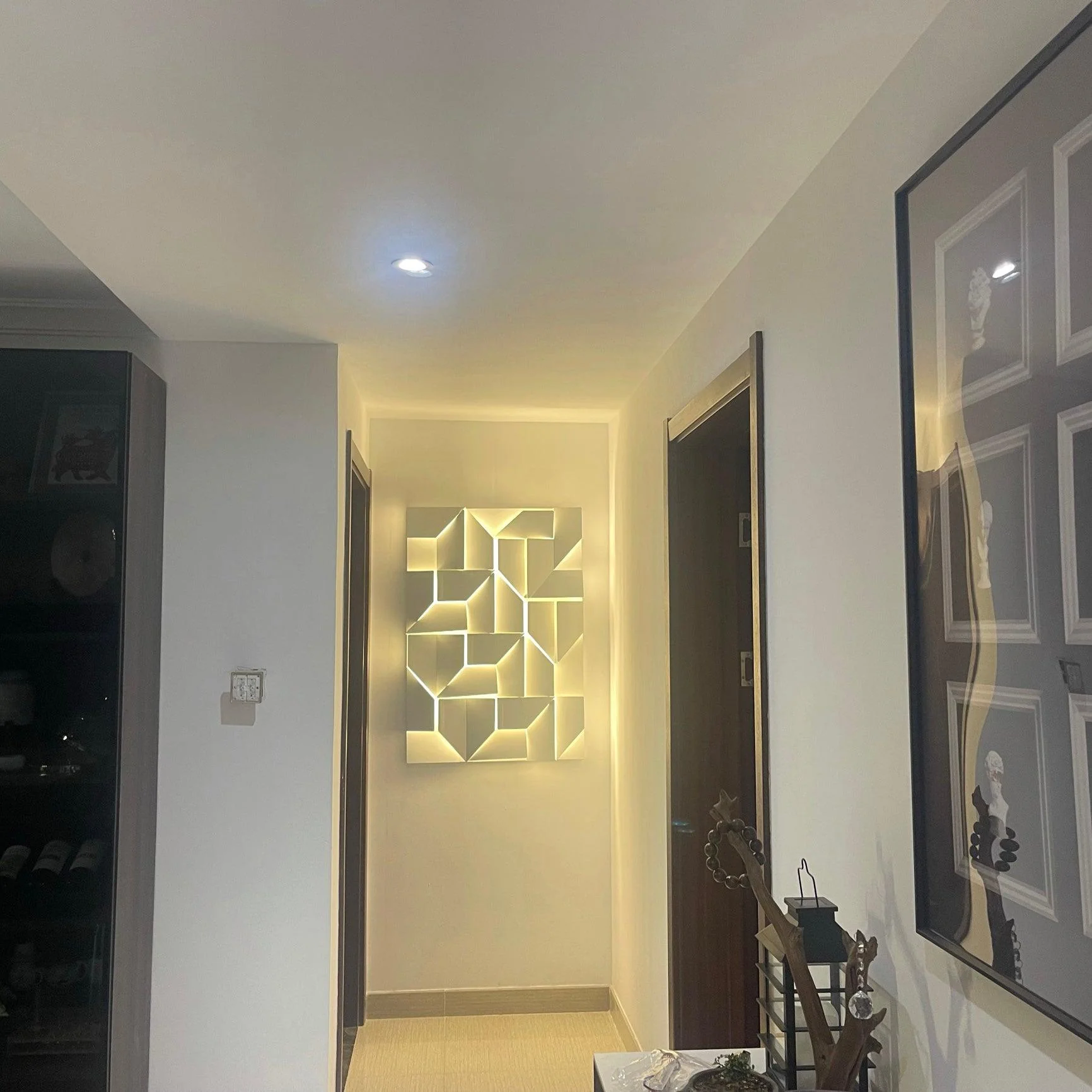 Kelsey Shadows Grand Sconce Wall Lamp - Image 5
