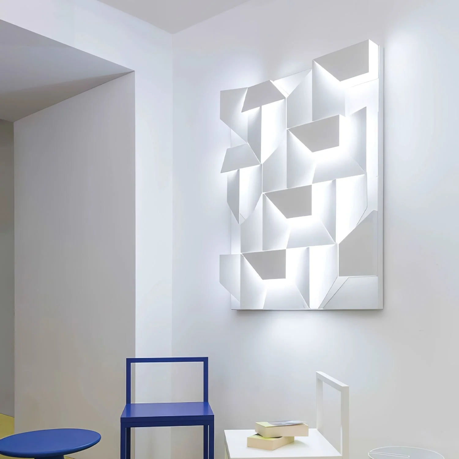 Kelsey Shadows Grand Sconce Wall Lamp - Image 6