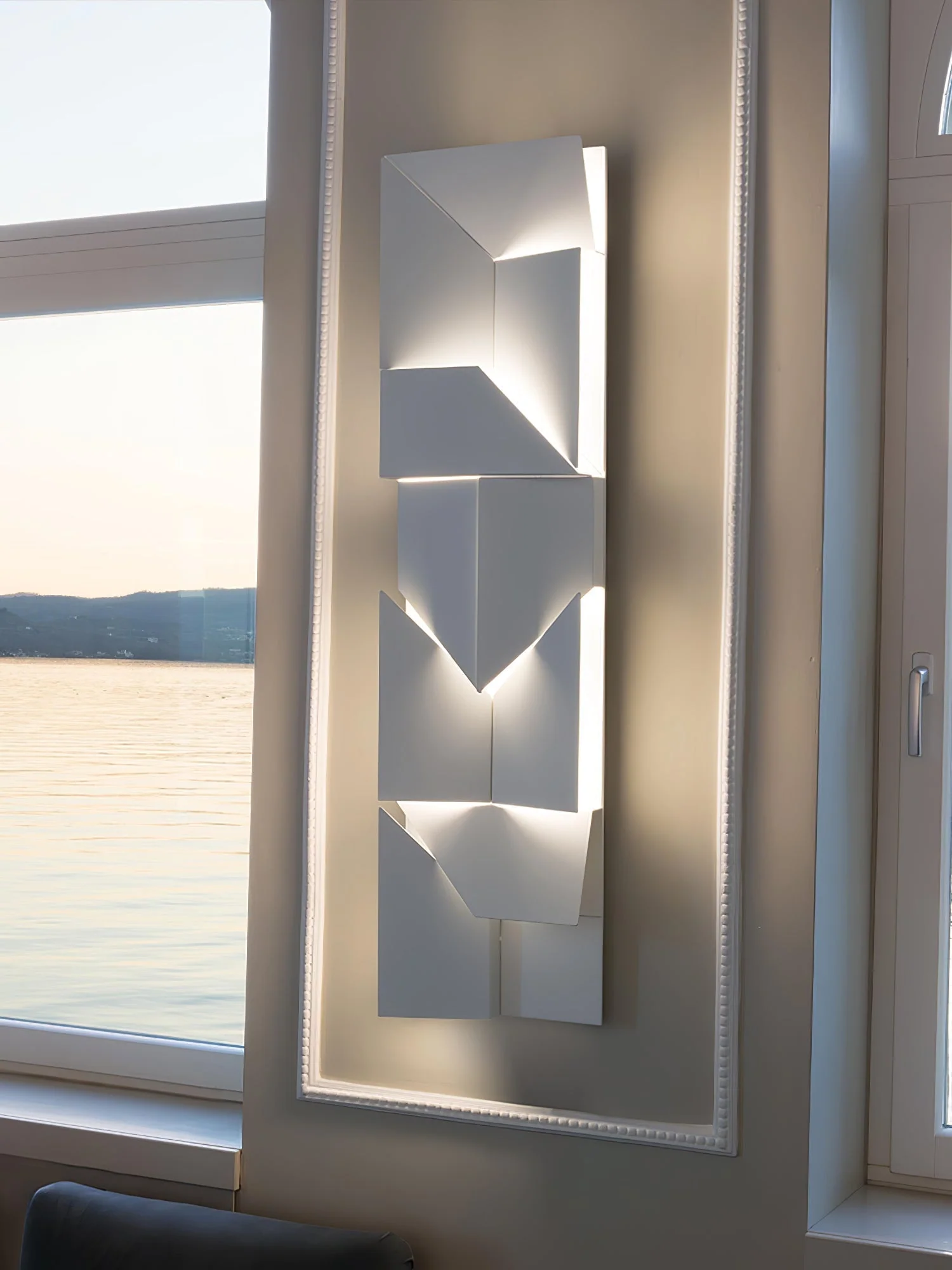 Kelsey Shadows Grand Sconce Wall Lamp - Image 80