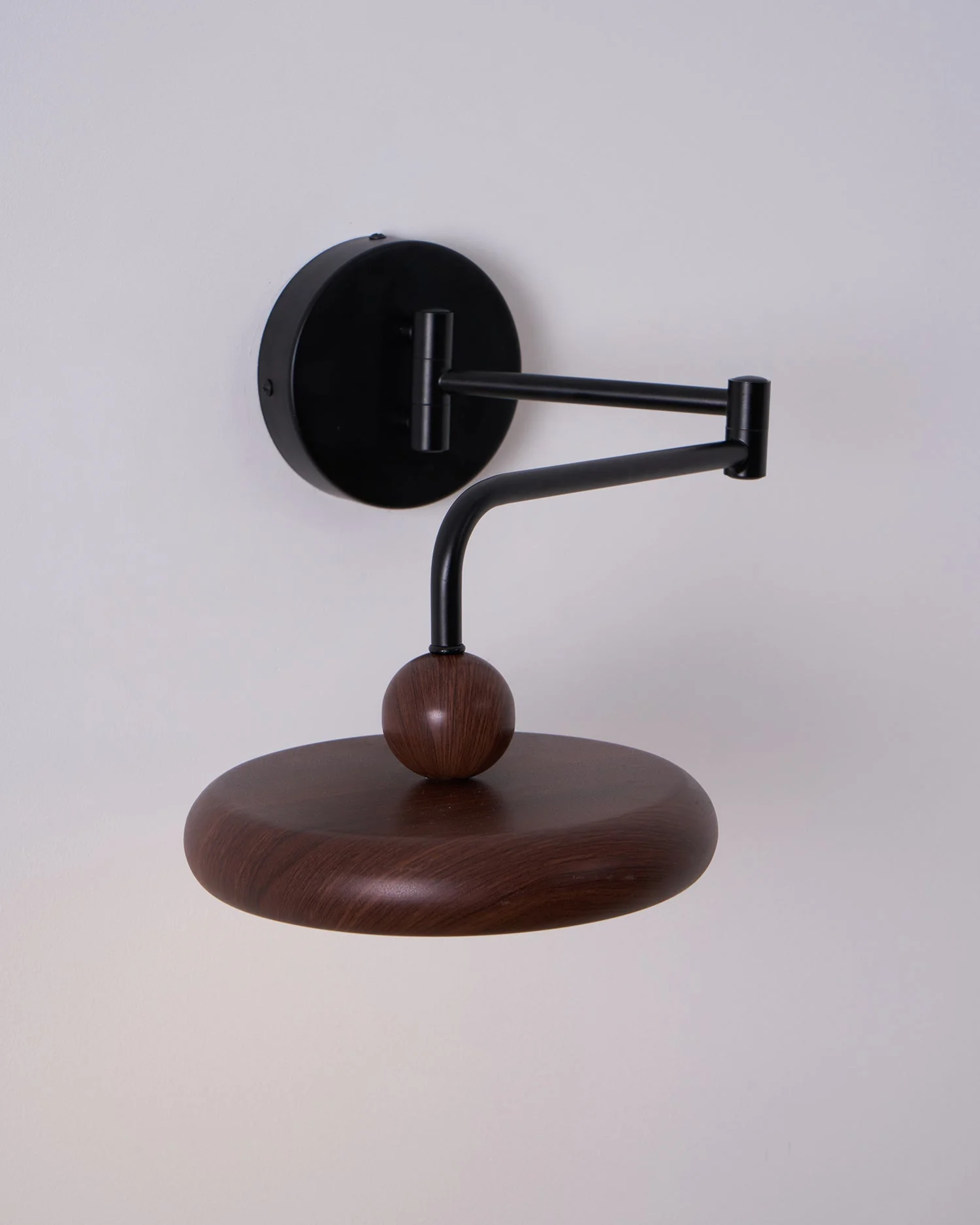 Kenshika Wooden Disc Black Wall Light - Image 24