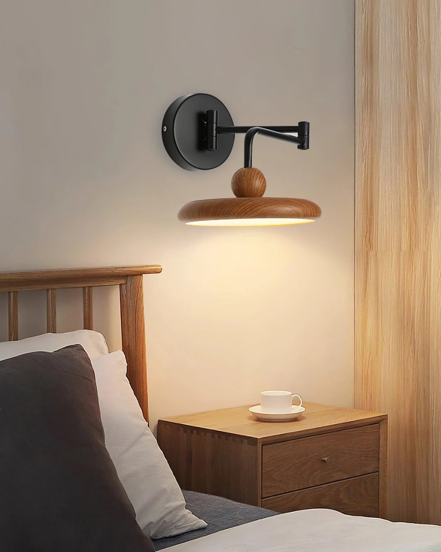 Kenshika Wooden Disc Black Wall Light - Image 3