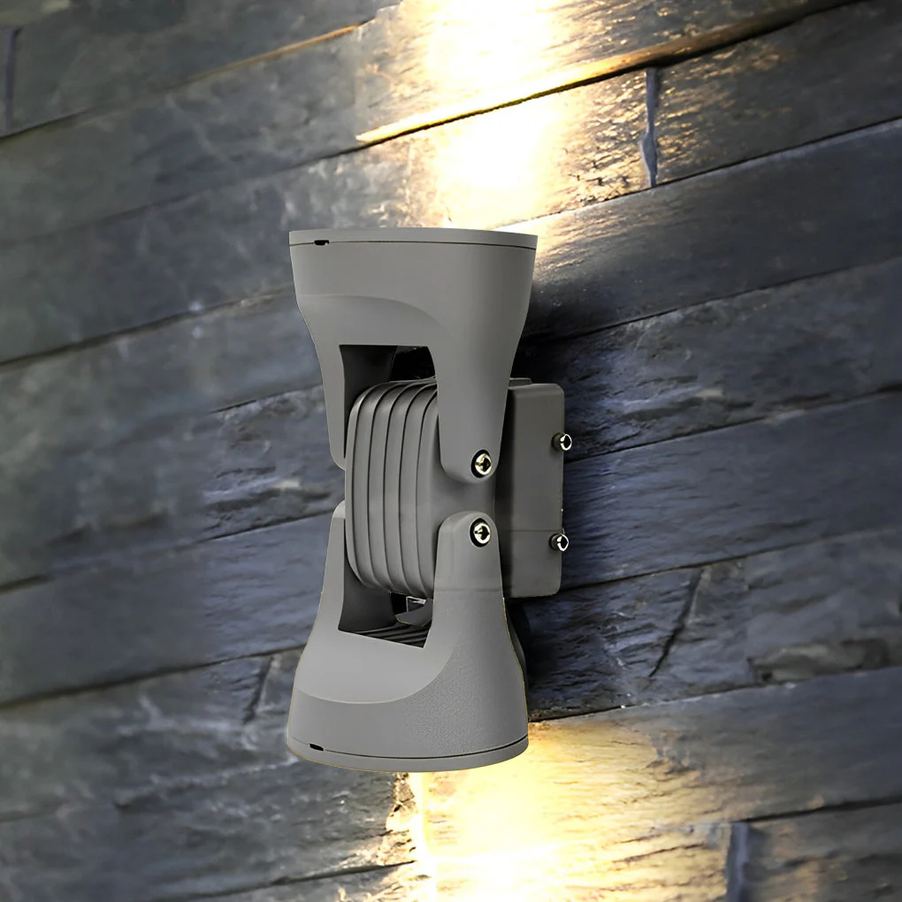 Kylan Rotating Heads LED Outdoor Wall Light - Image 3