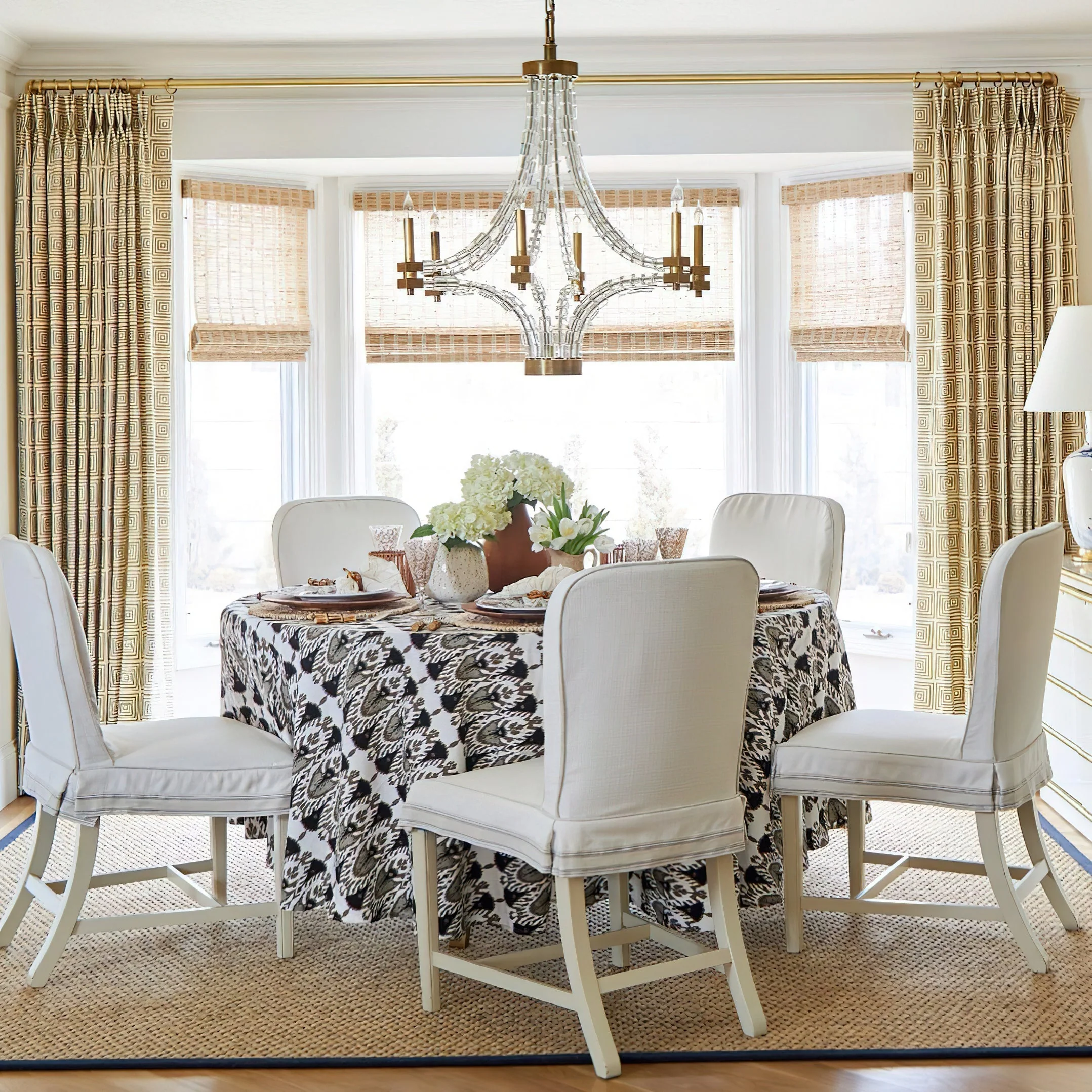 Lalume Contemporary Crystal Chandelier - Image 2
