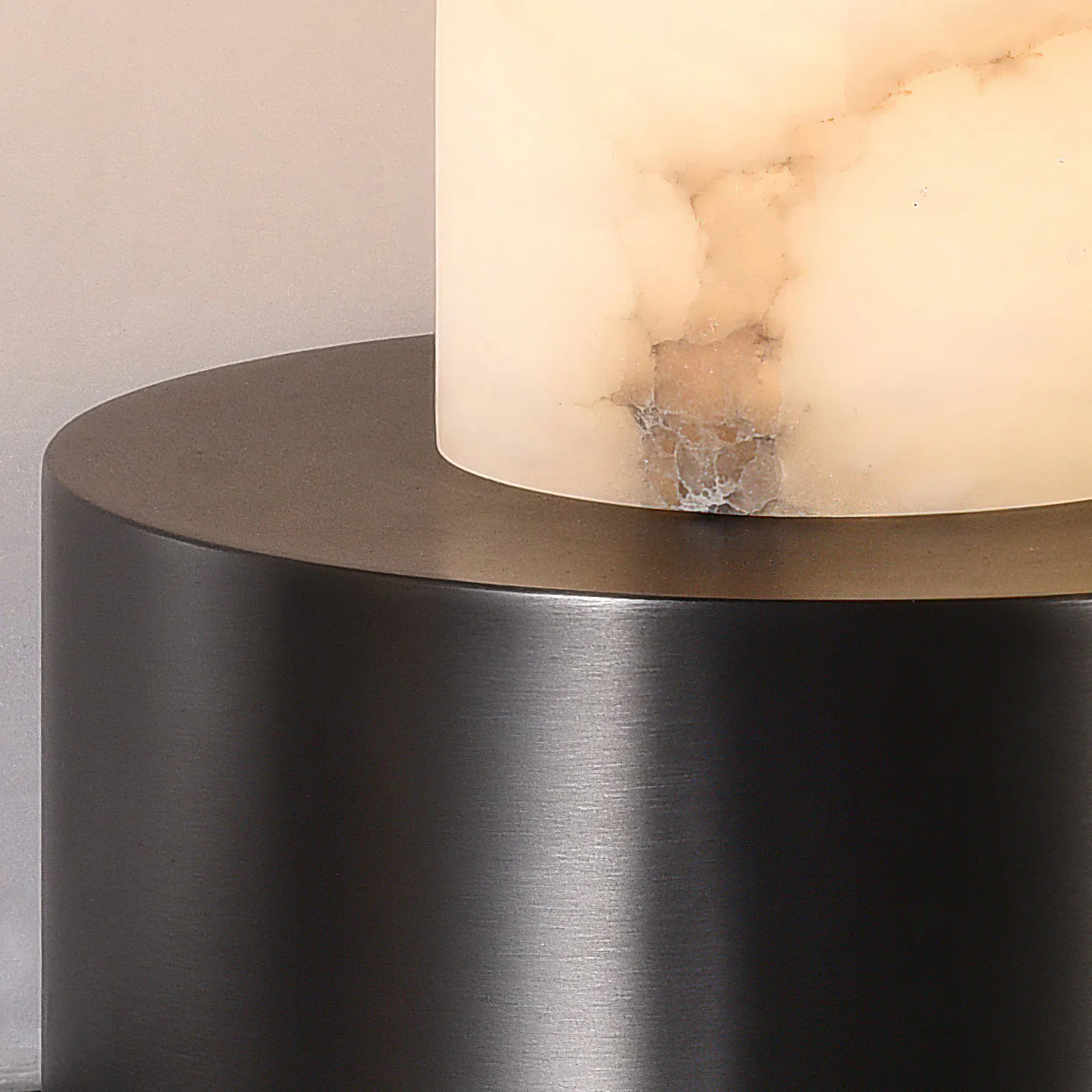 Lila Minimalist Alabaster Table Lamp - Image 7