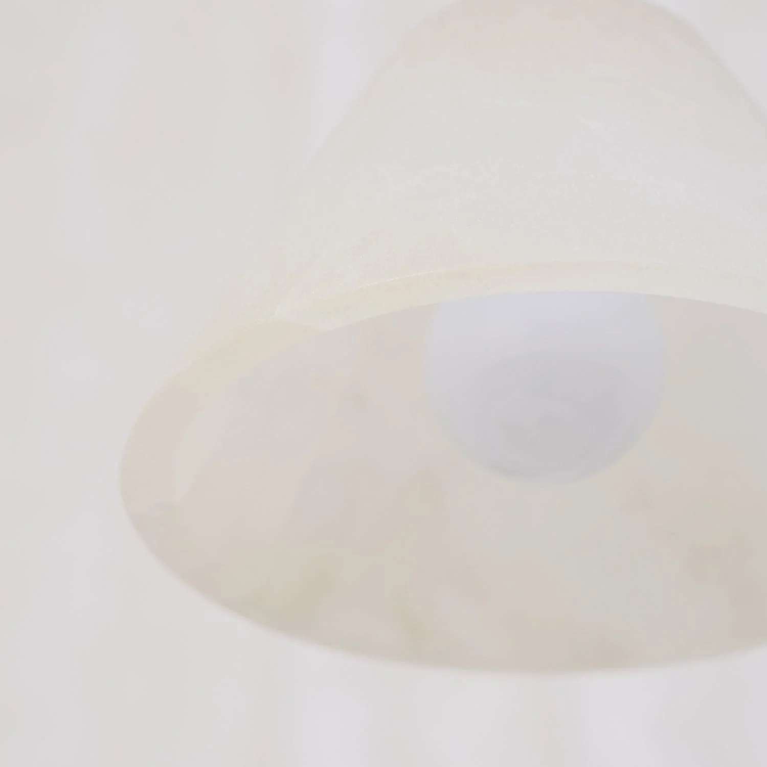 Liora Minimalist Alabaster Pendant Light - Image 10