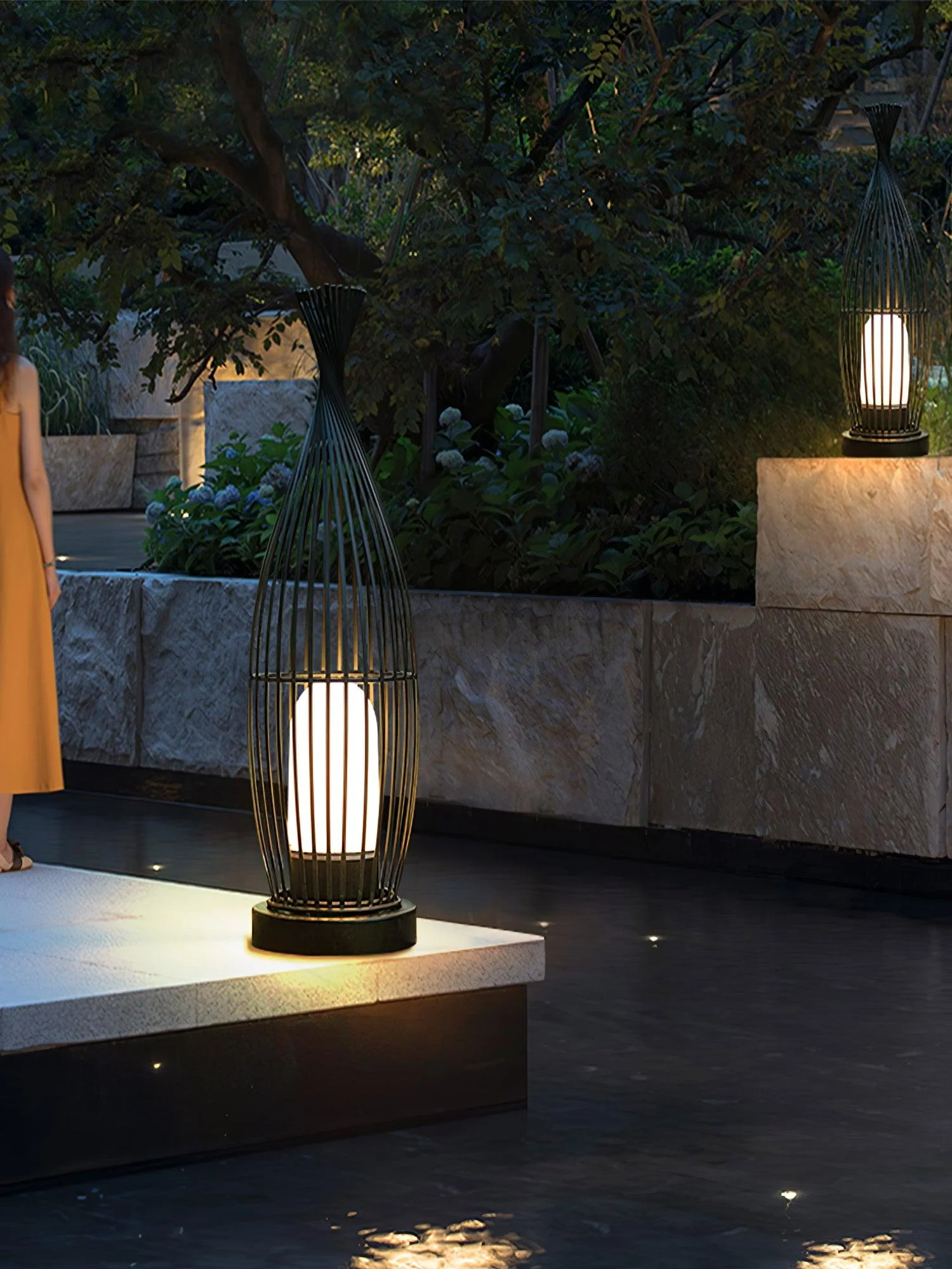Lucas Modern Outdoor Lighting - Image 15