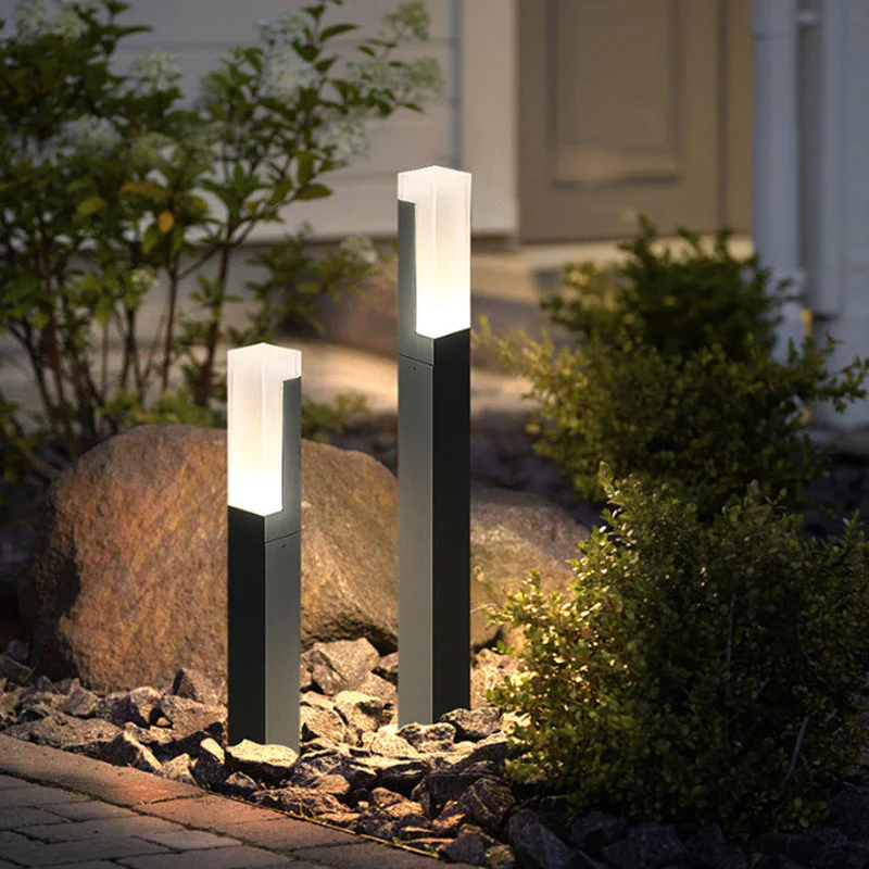 Lumen Modern Landscape Light - Image 4