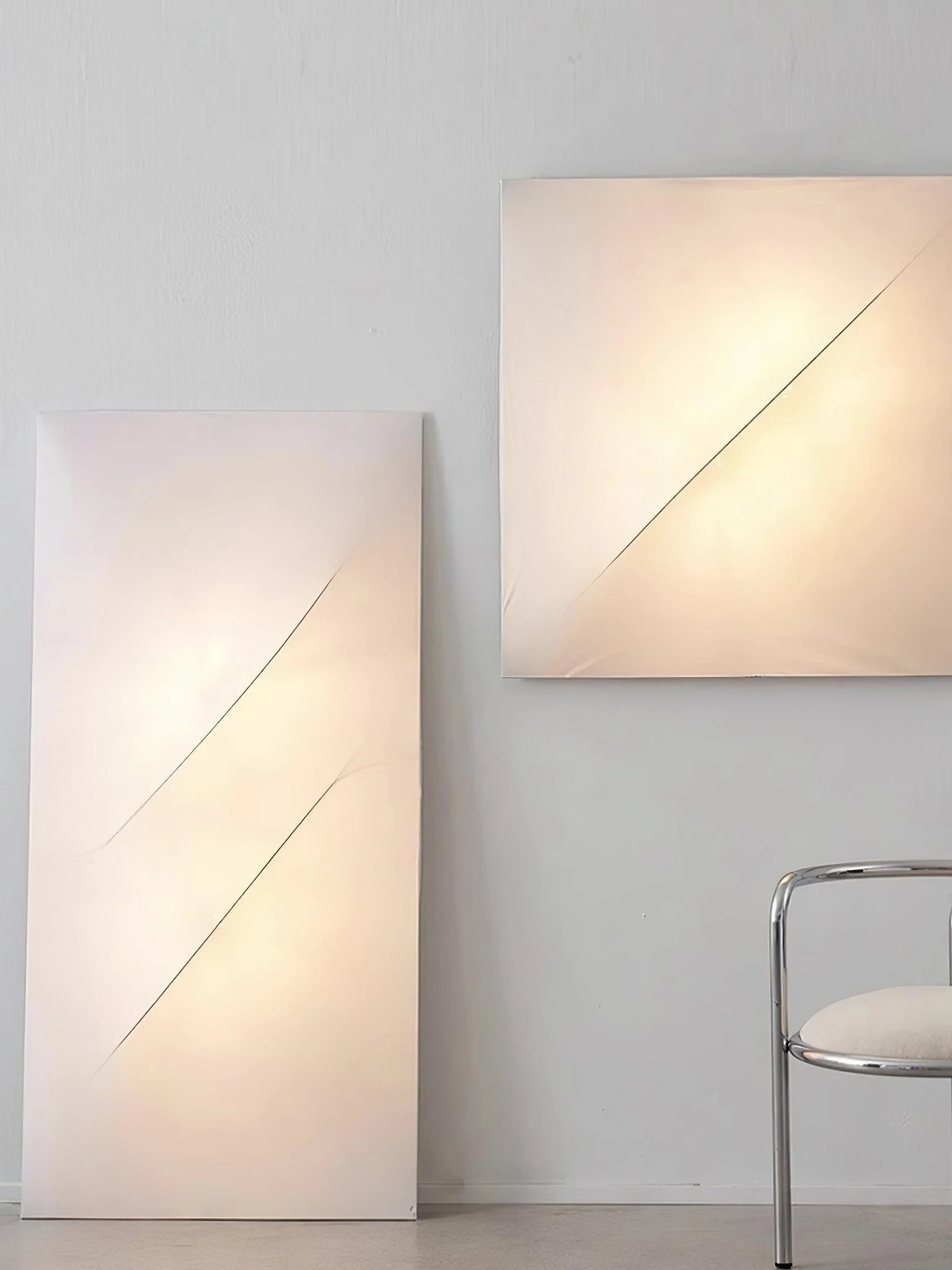 Lumina Minimalist Fabric Wall lamp - Image 2