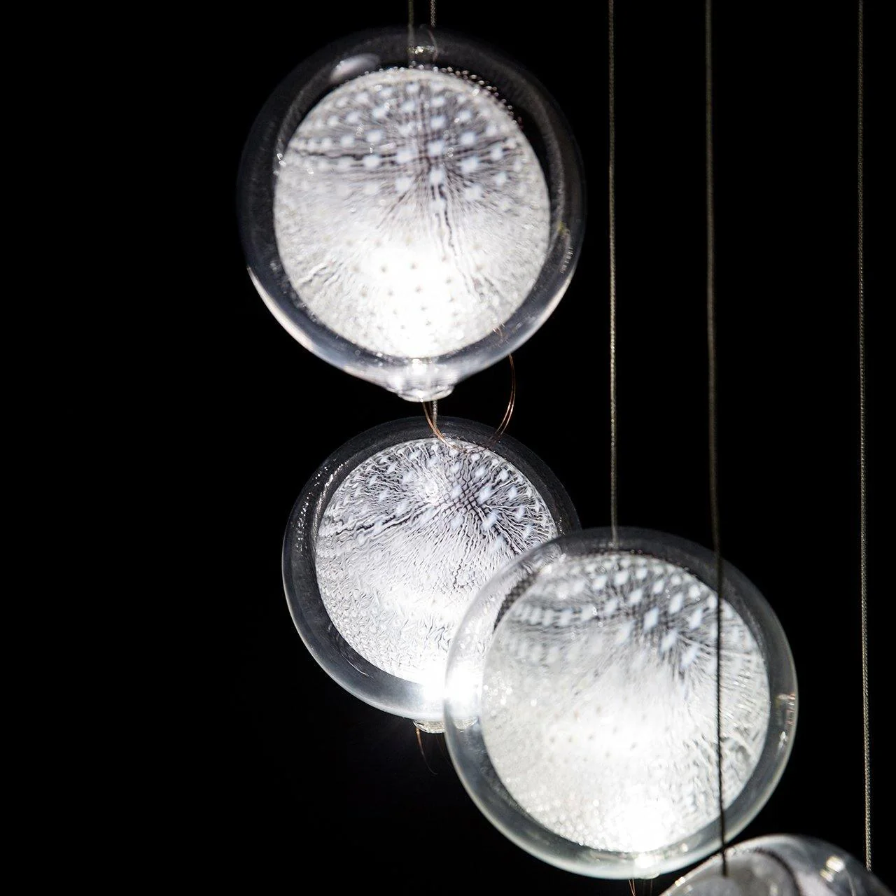Lunacen Artistic Glass Pendant Light - Image 12