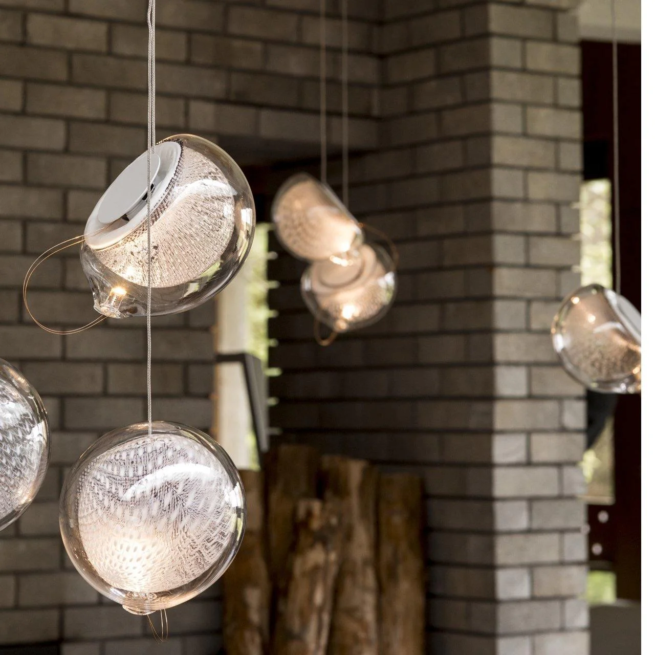 Lunacen Artistic Glass Pendant Light - Image 4