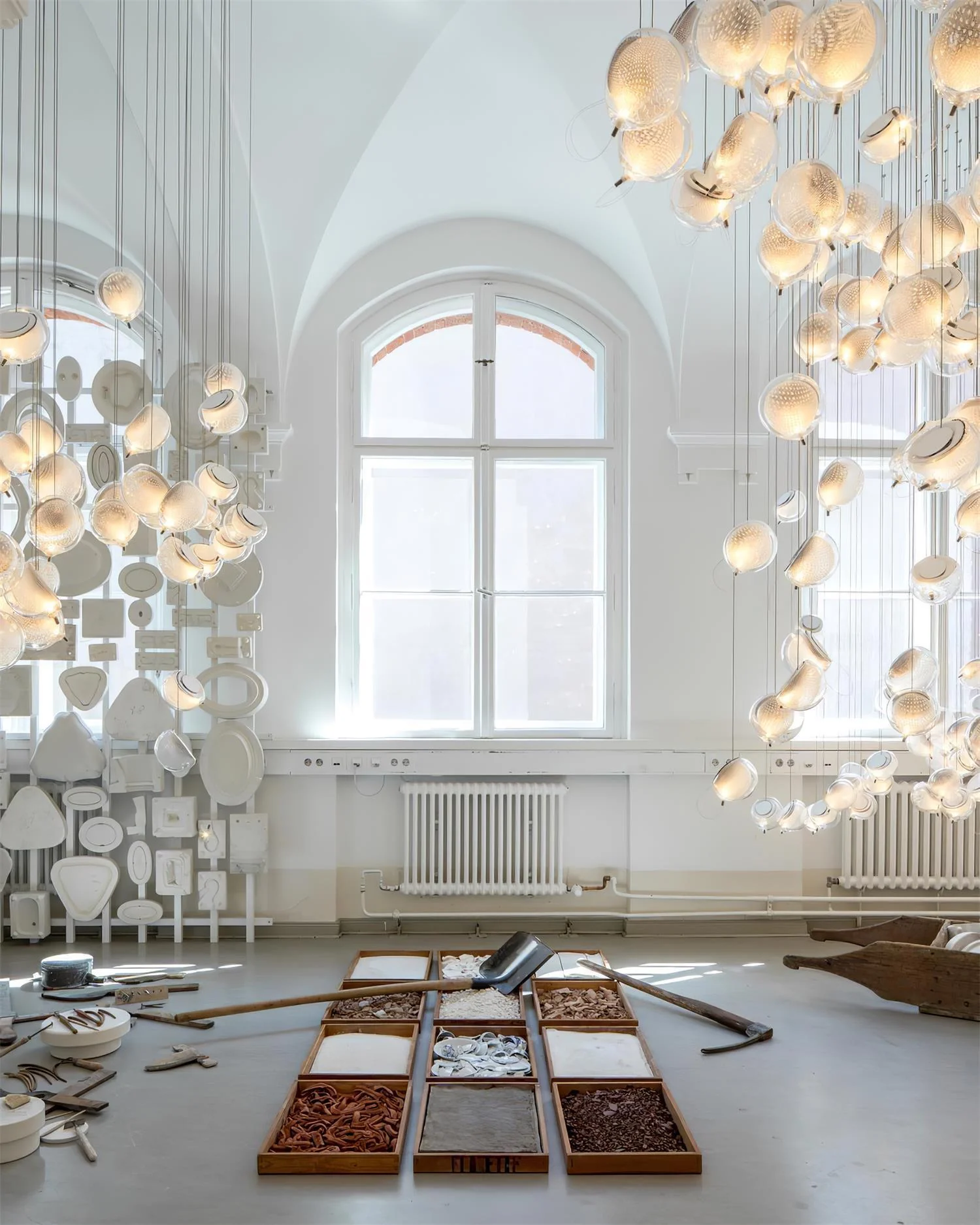 Lunacen Artistic Glass Pendant Light - Image 6