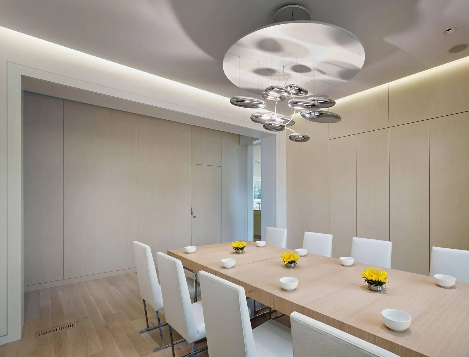 Lustra Chandelier Aluminum Sculptural - Image 90