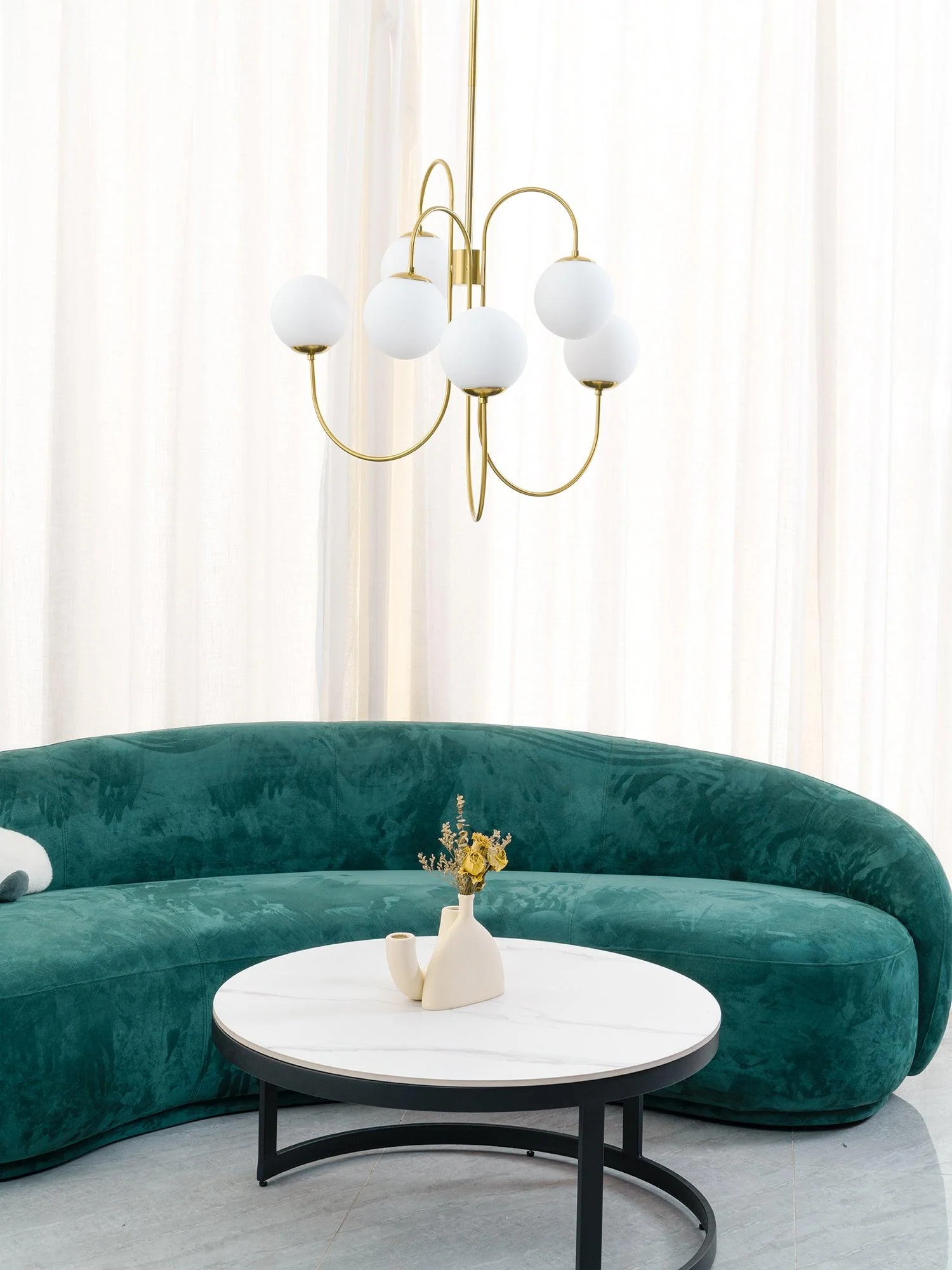 Lustra Chandelier Brass Globe Cluster Curved Arm - Image 57