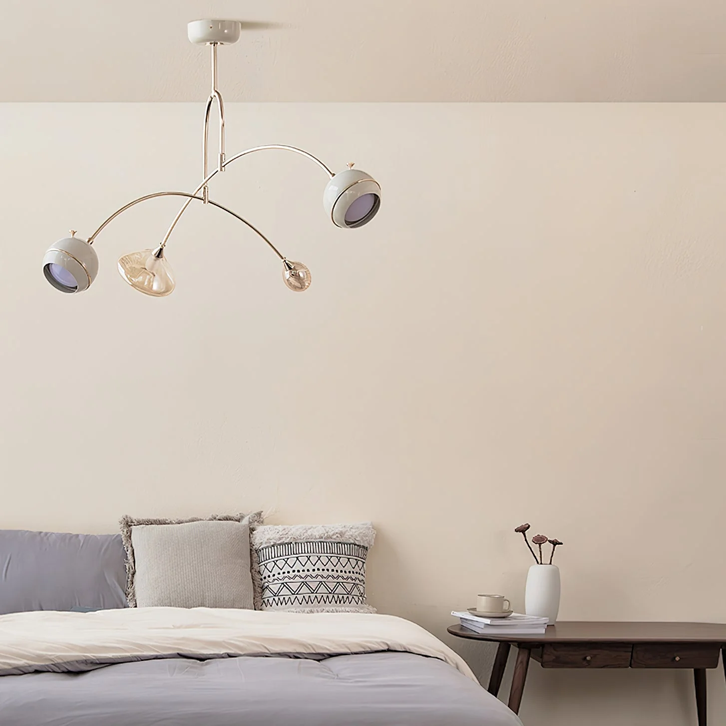 Lustra Chandelier Green Sci-Fi Elegant - Image 8