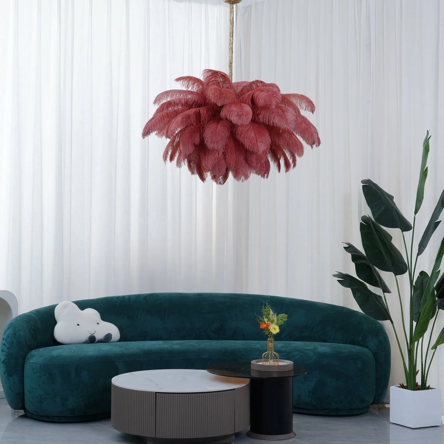 Lustra Chandelier Ostrich Feather Large Brass Stem - Image 3