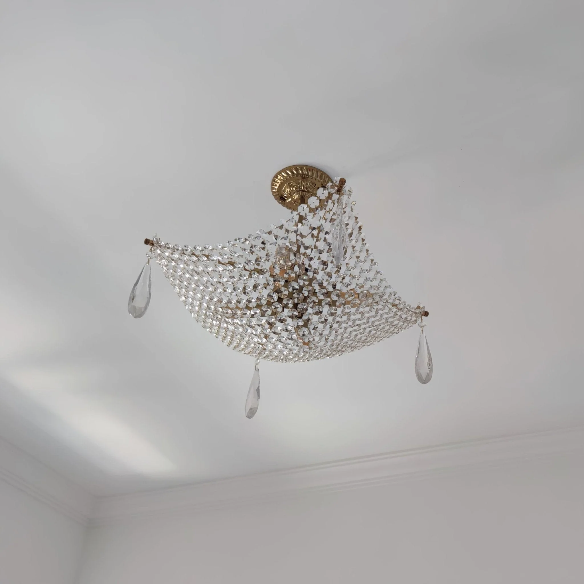 Lustra Chandelier with Crystal Strands and Crystal - Image 16