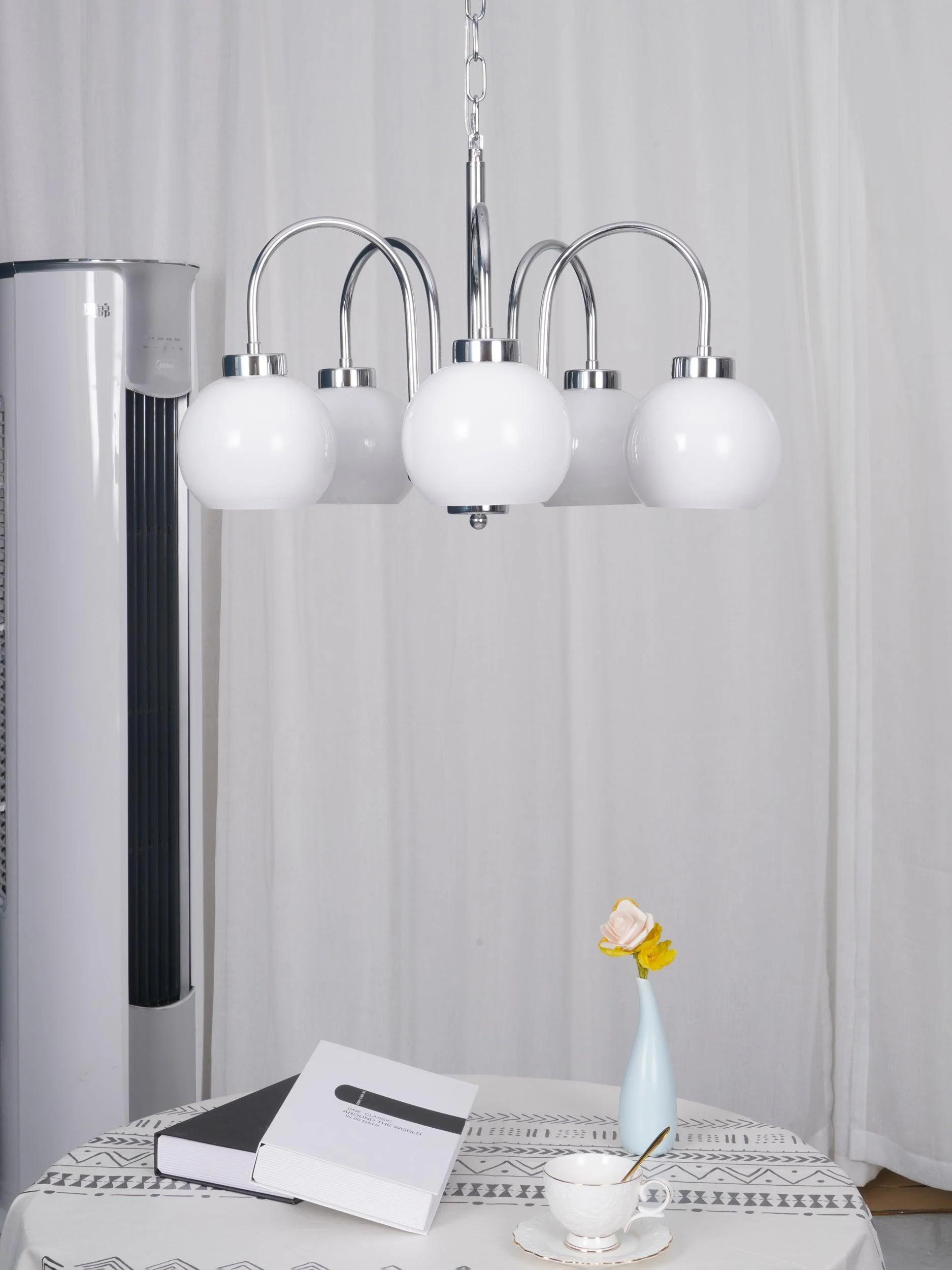 Lustra Chandelier Yellow Glass Globes - Image 13
