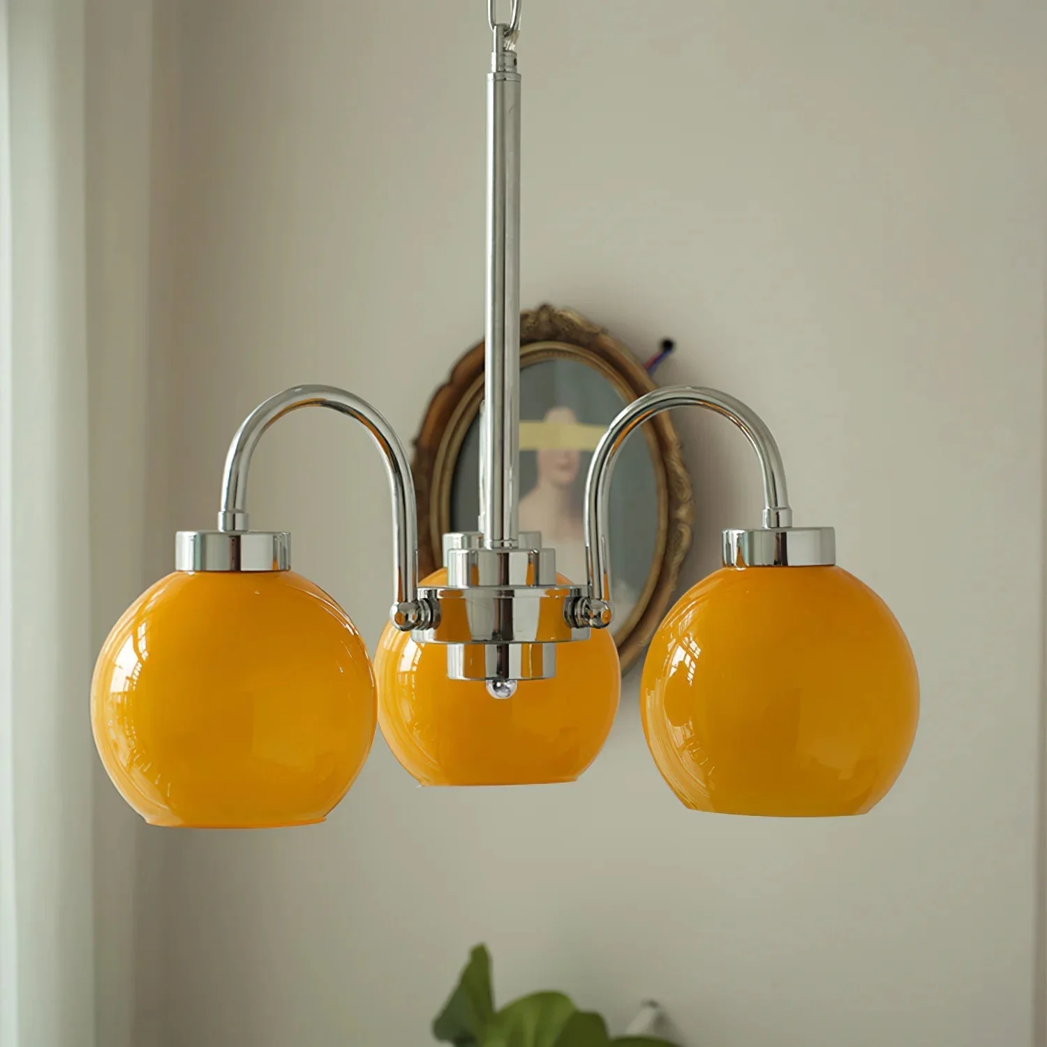 Lustra Chandelier Yellow Glass Globes - Image 44