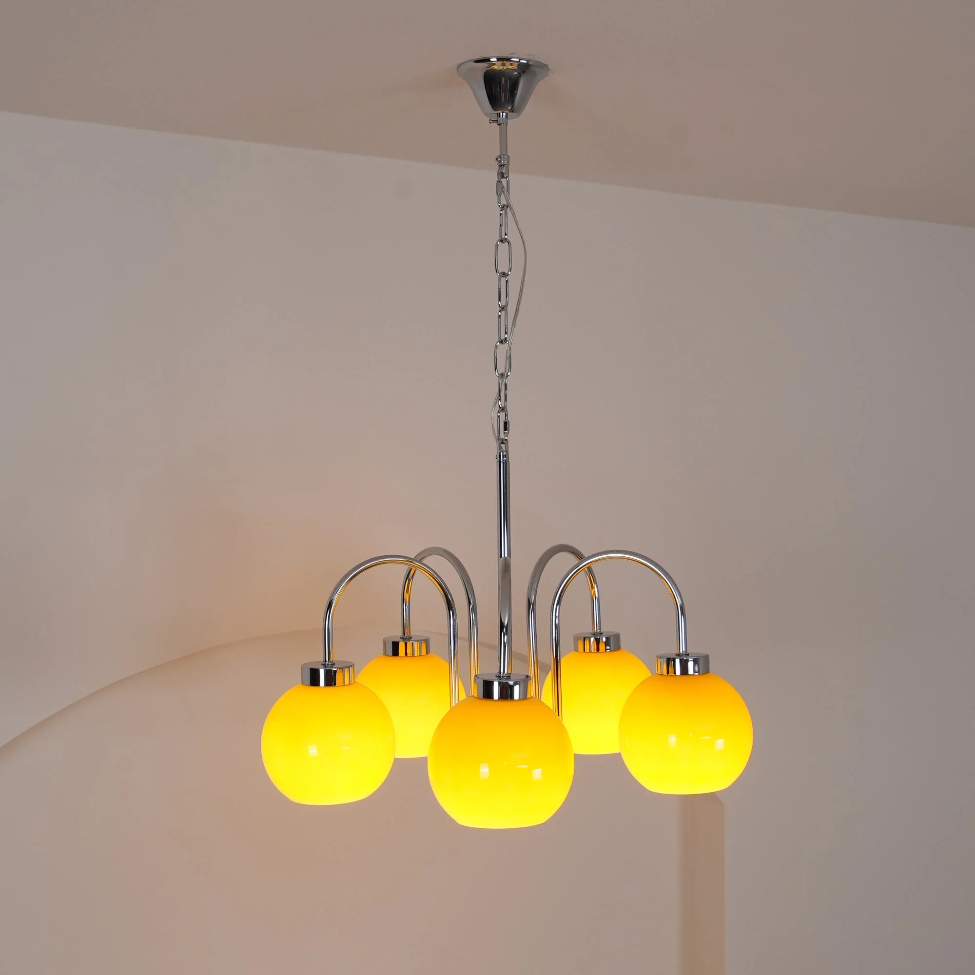 Lustra Chandelier Yellow Glass Globes - Image 52