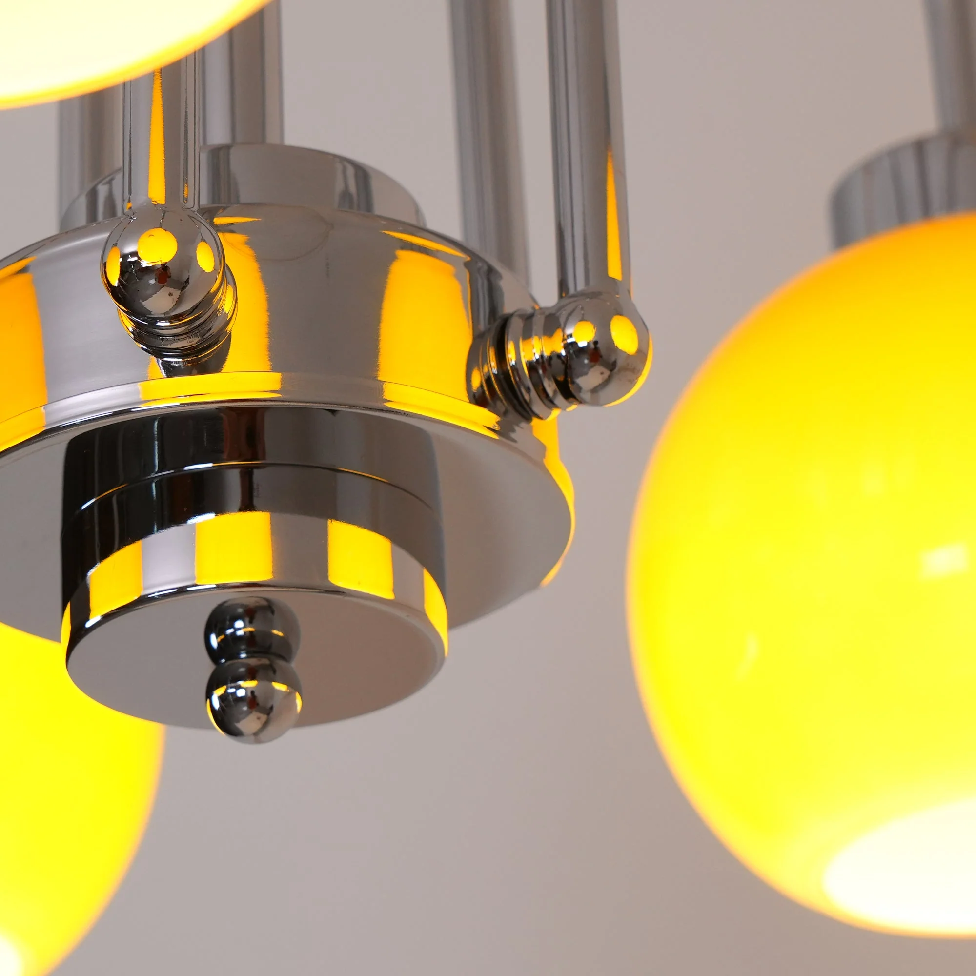 Lustra Chandelier Yellow Glass Globes - Image 59