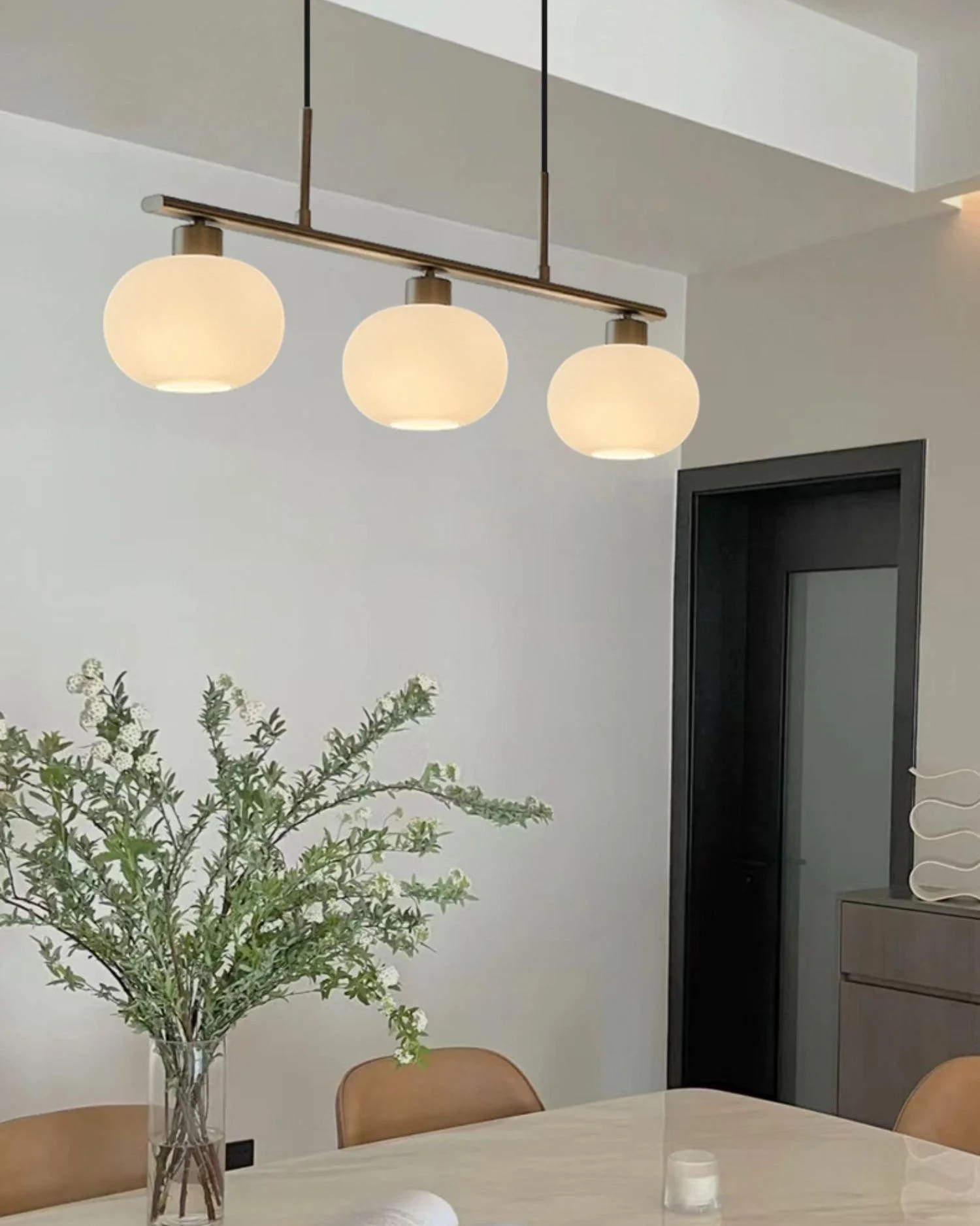 Lustra Pendant Lamp 3-Light Globe Shaped Linear - Image 20