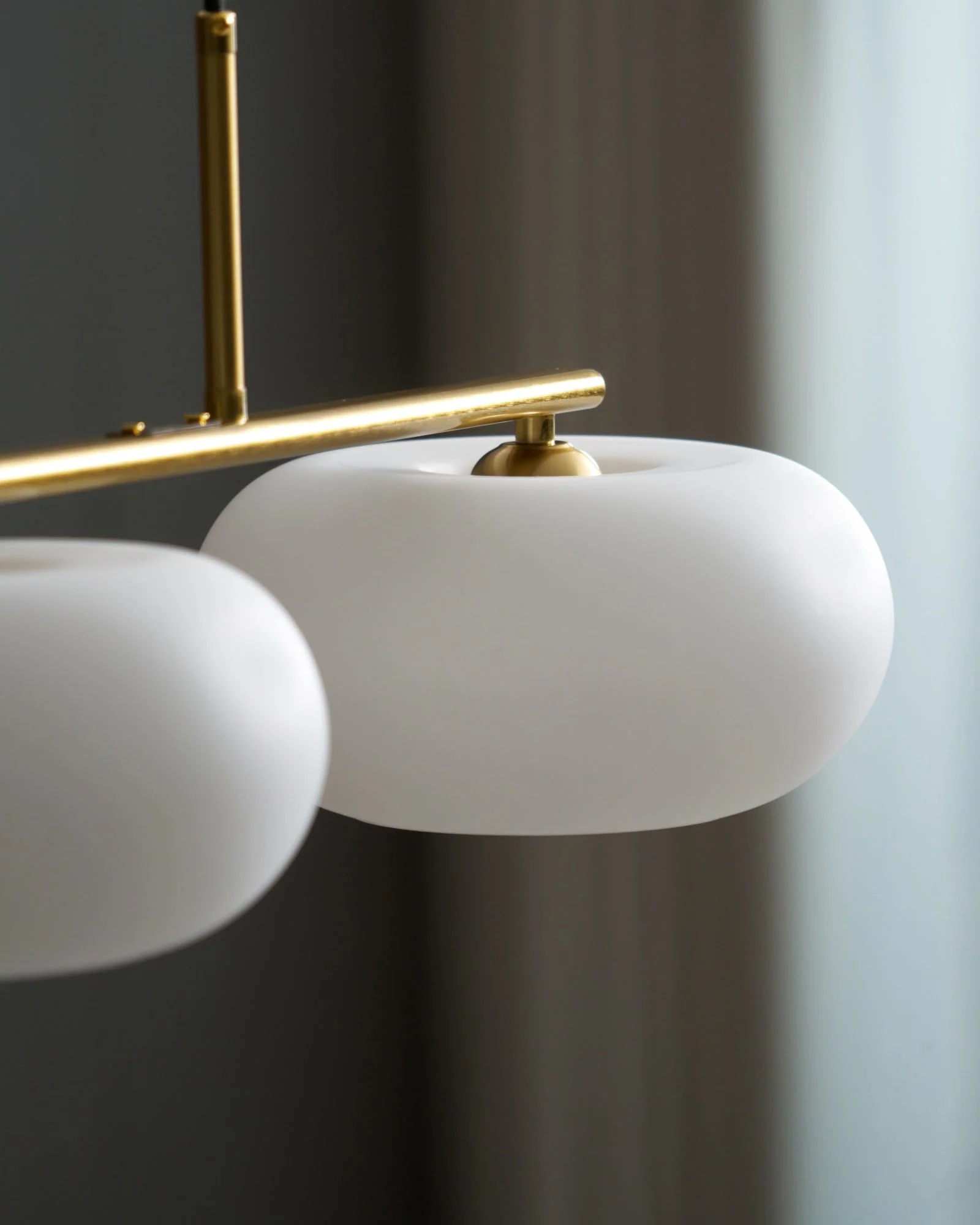 Lustra Pendant Lamp 3-Light Globe Shaped Linear - Image 43