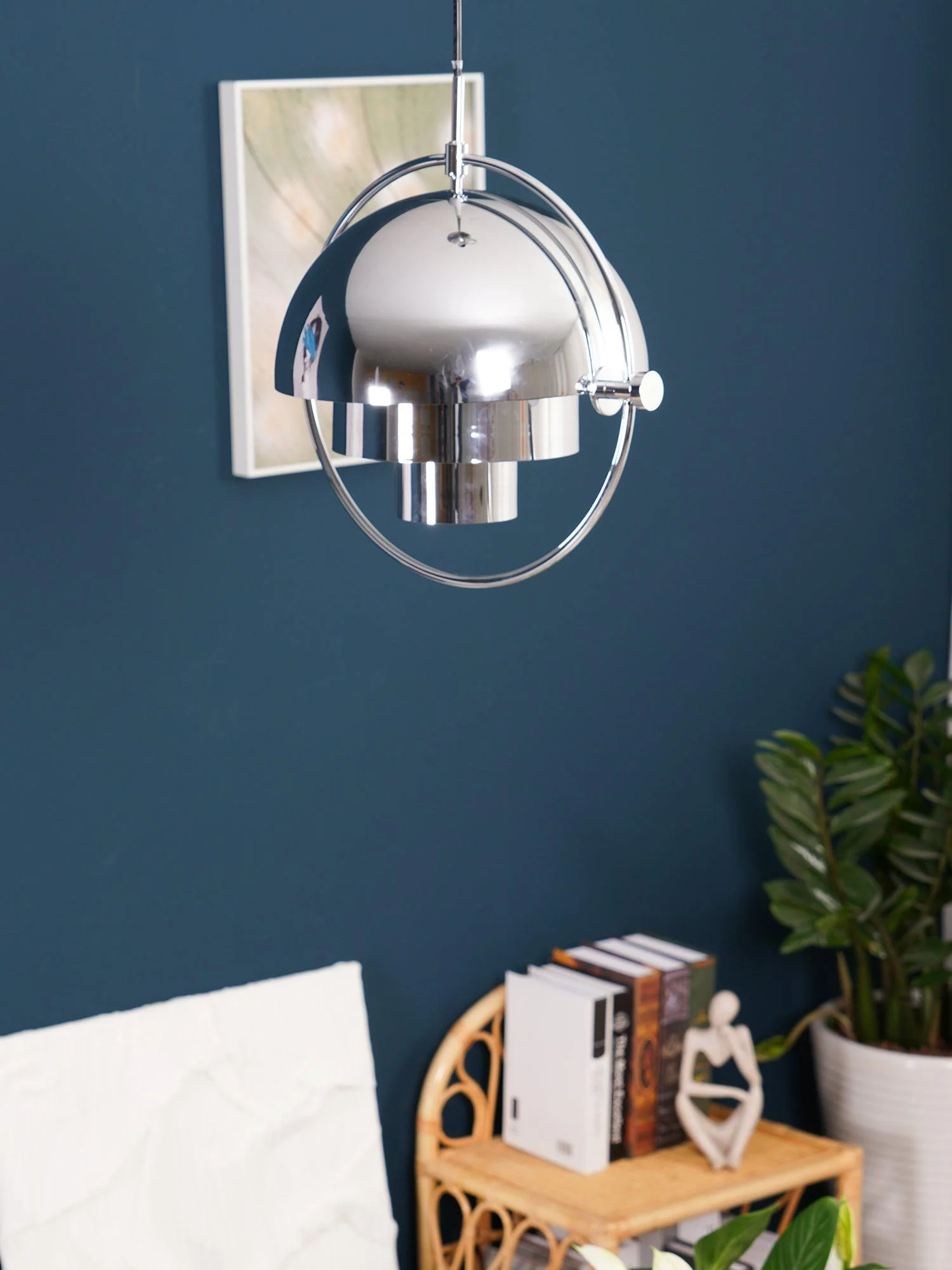Lustra Pendant Lamp Deformed Ball Golden - Image 8