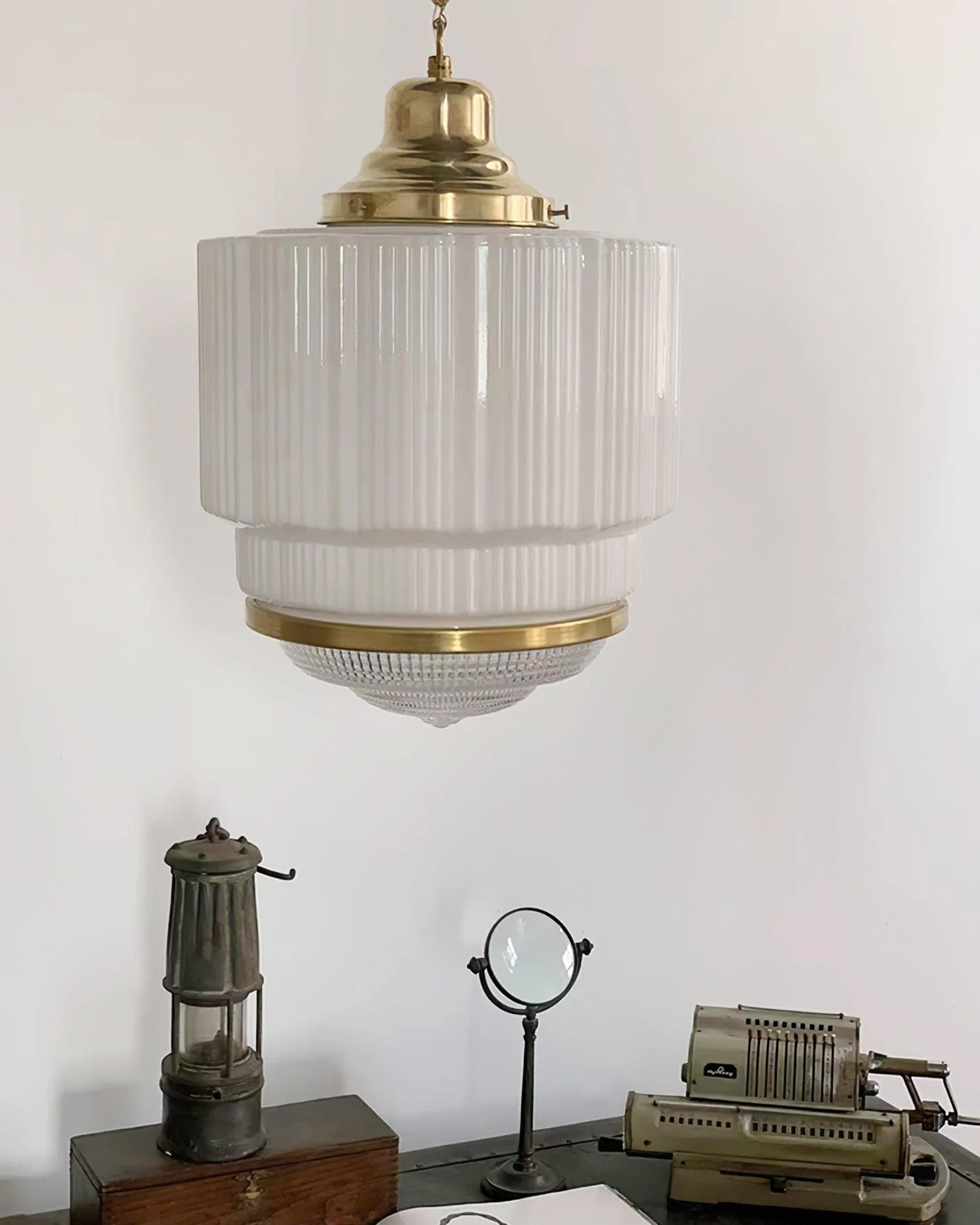 Lustra Pendant Light Brass Glass Ribbed - Image 8