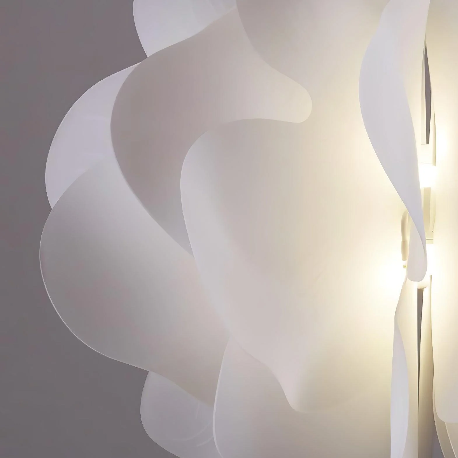 Lustra Pendant Light Plastic Floral - Image 15