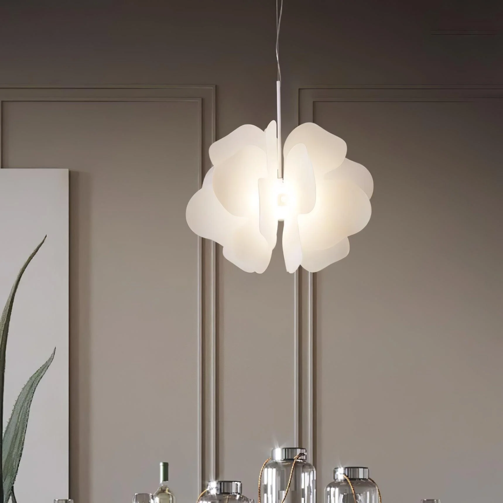 Lustra Pendant Light Plastic Floral - Image 2