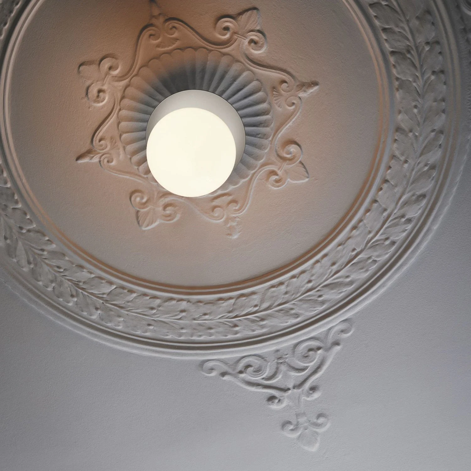 Lustra Wall Lamp Disc Globe Minimalist - Image 11