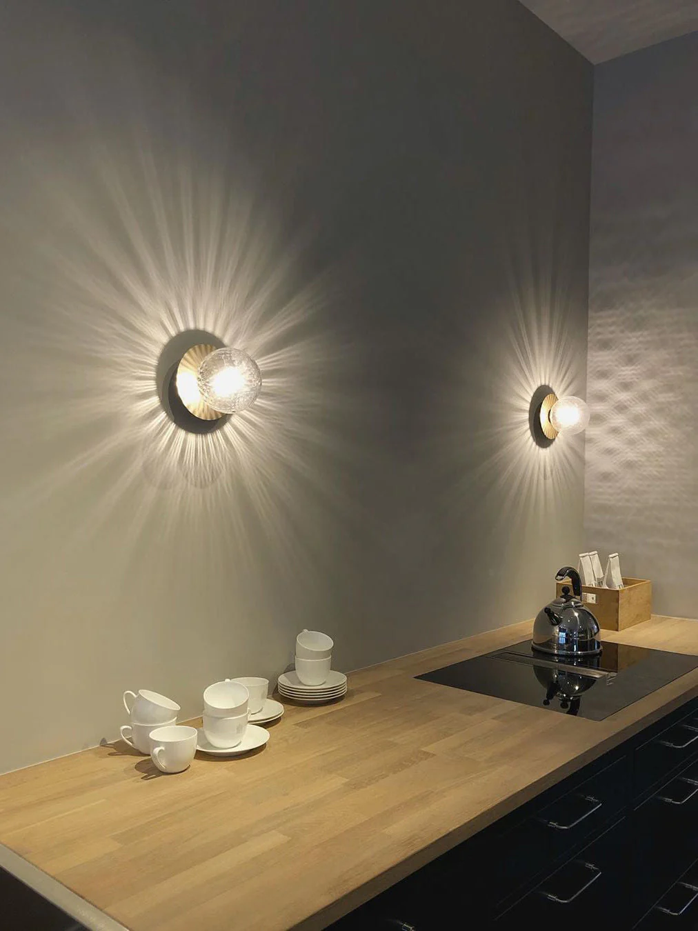 Lustra Wall Lamp Disc Globe Minimalist - Image 8