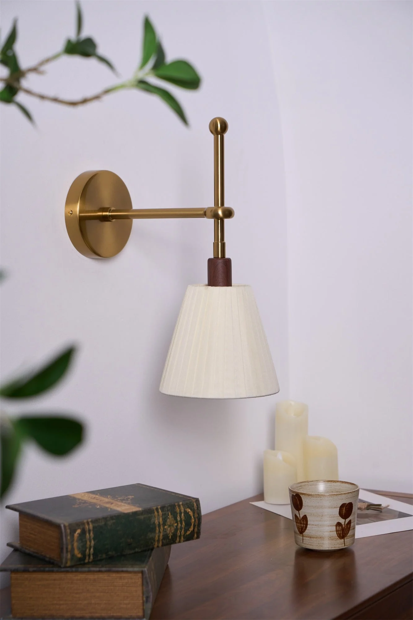 Lustra Wall Lamp Pleated Fabric Brass - Image 34