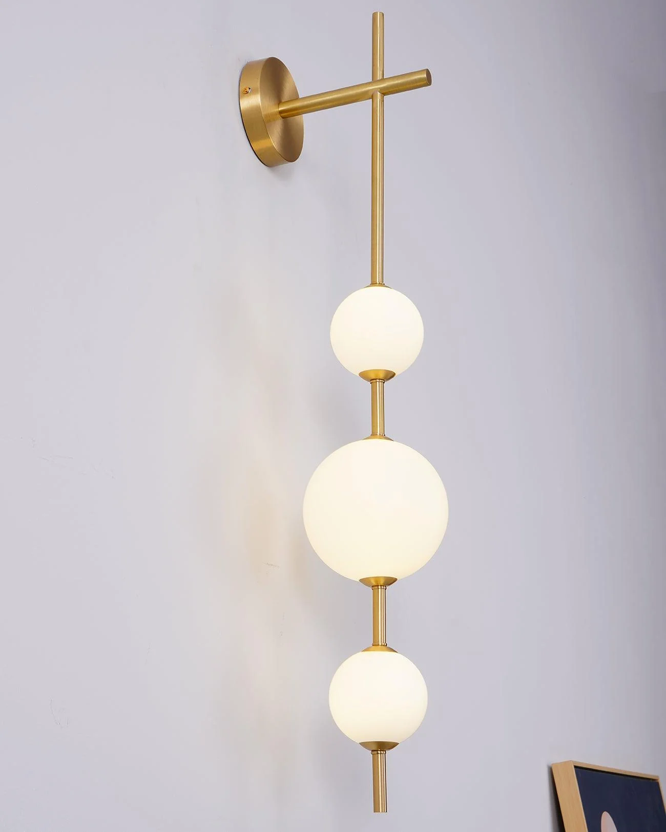 Lustra Wall Lamp Vertical Globe Minimalist - Image 34