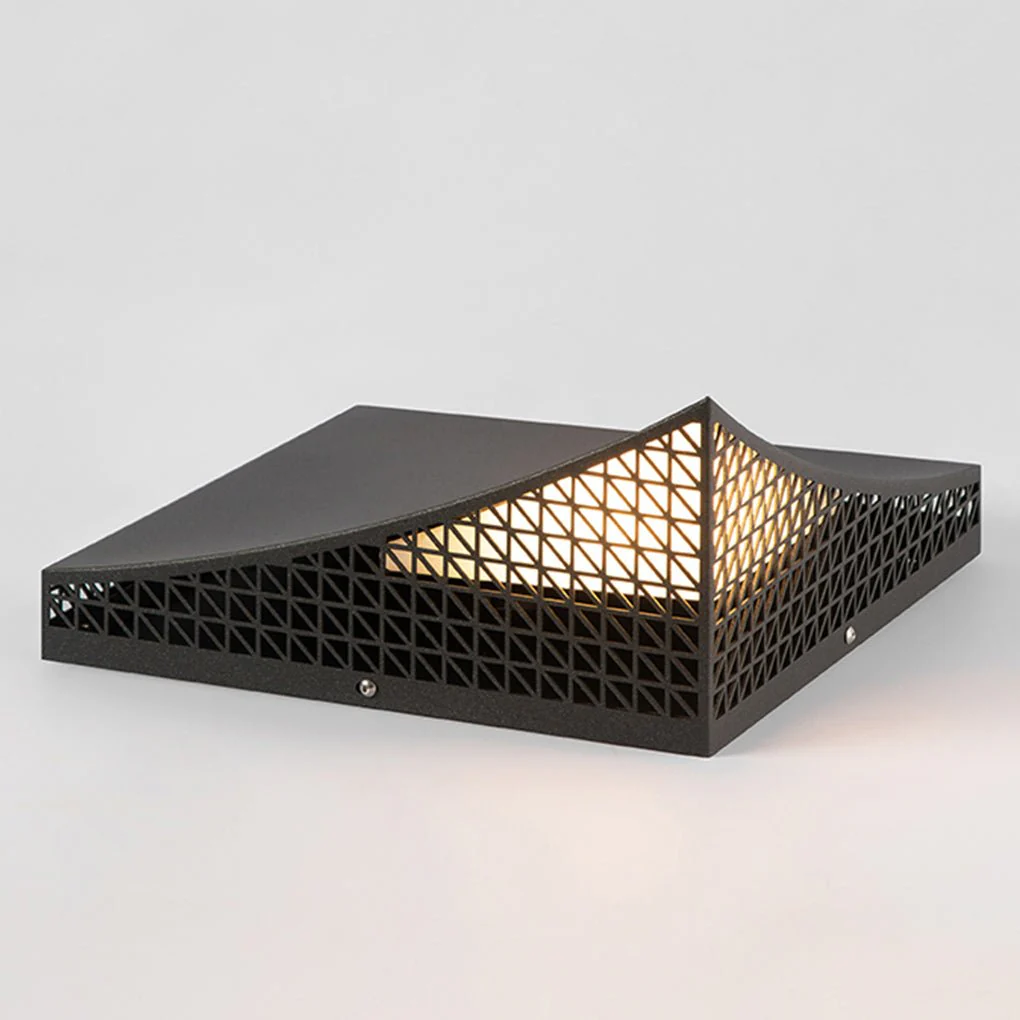 Lynn Industrial Elegant Garden Light - Image 5