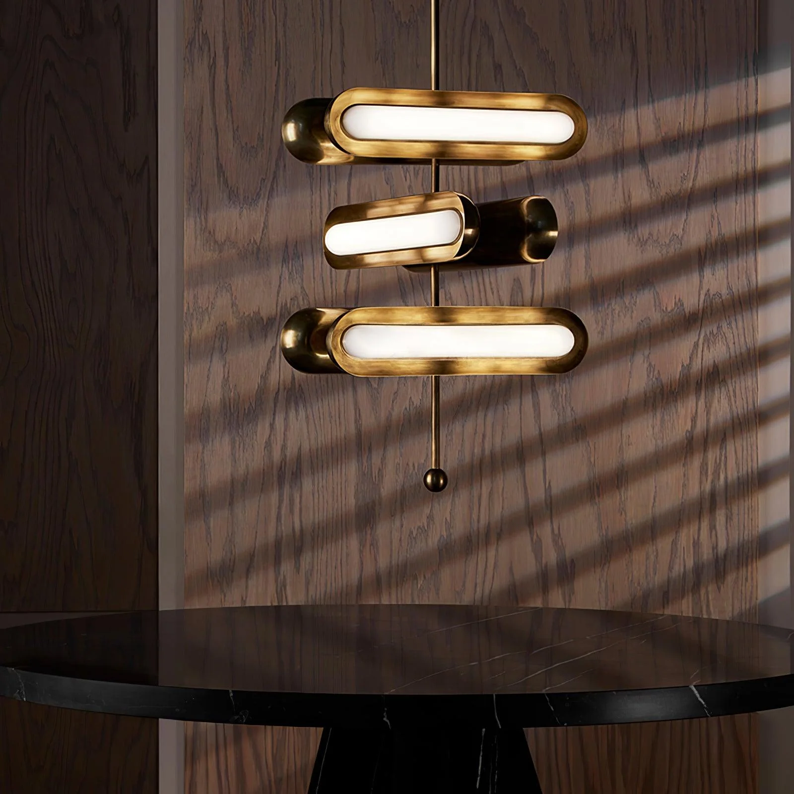 Lyvinaris Geometric Brass Linear Pendant Light - Image 4