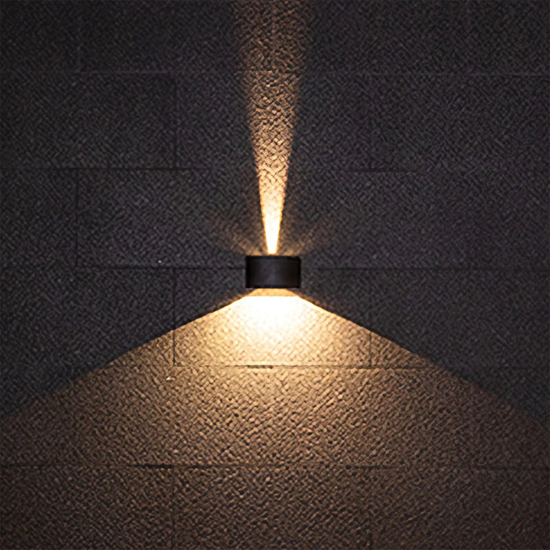Magda Minimalist Style Outdoor Wall Light - Image 2