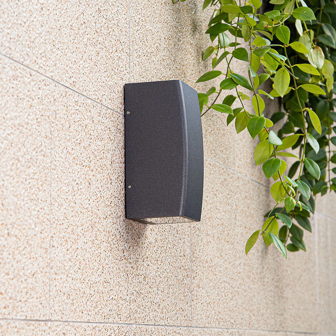 Mararet Modern LED Outdoor Wall Light