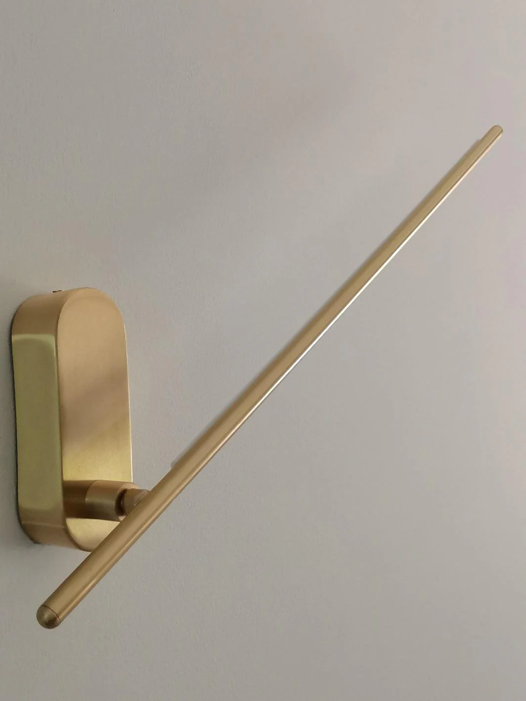 Marissa Stick Shaped Brass Sconce Wall lamp - Image 22