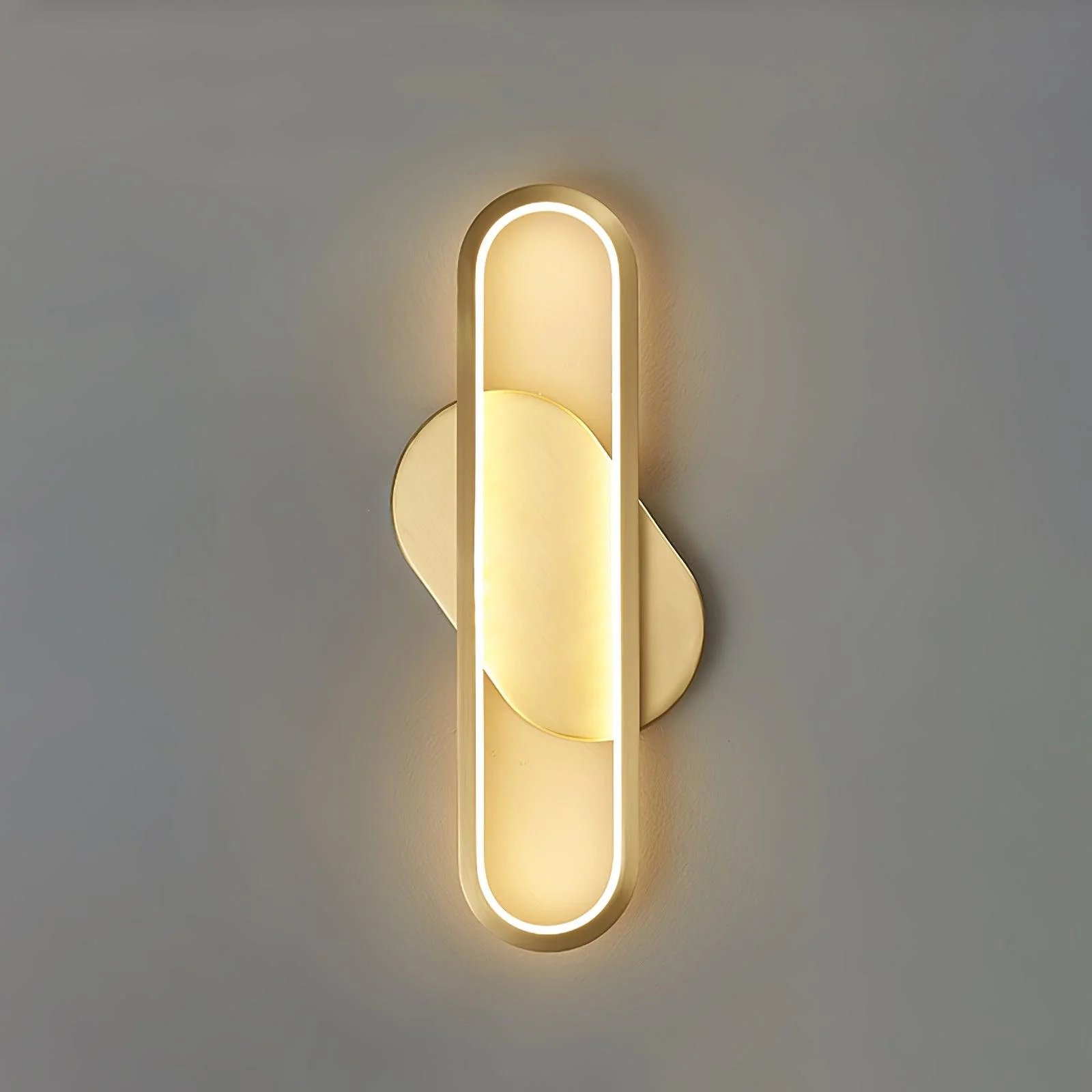 Mirage Classic Long Ova Brass Wall Lamp - Image 12