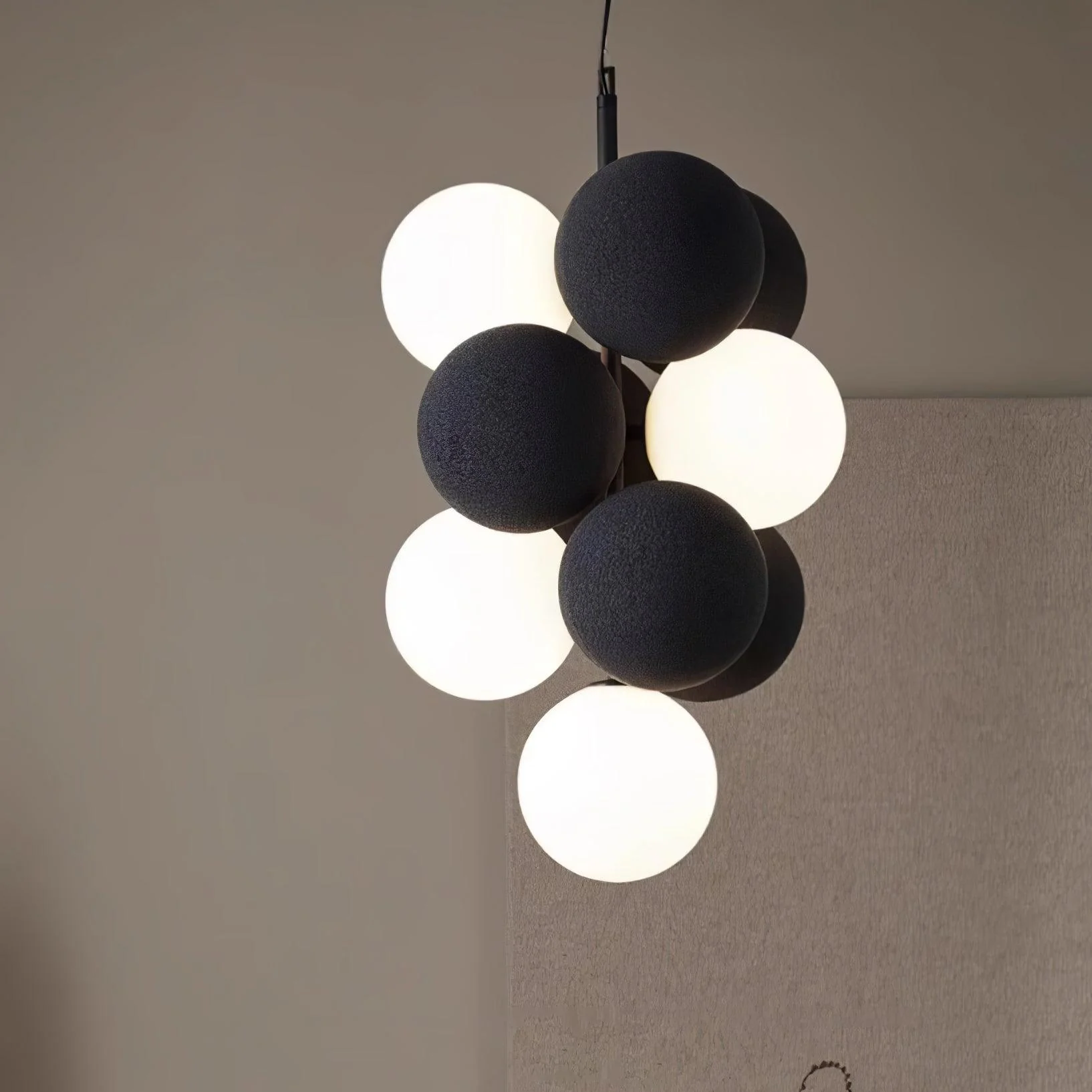 Mirelre Industrial Artistic Pendant Lamp - Image 3