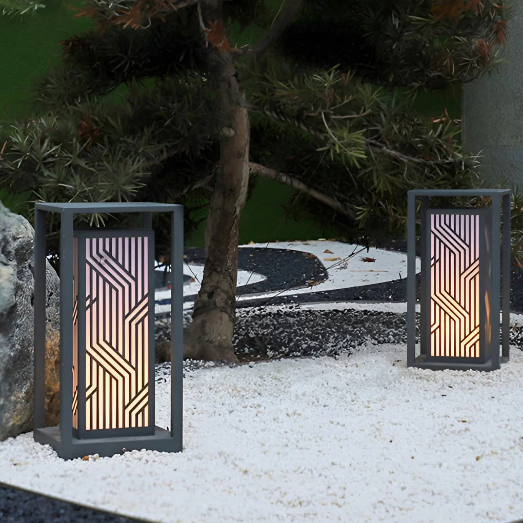 Moira Retro Aesthetic LED Outdoor Pathway - Image 3