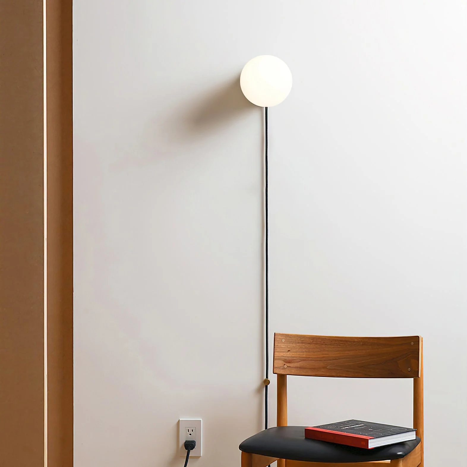 Moorsa Modern Glass Wall Light - Image 2