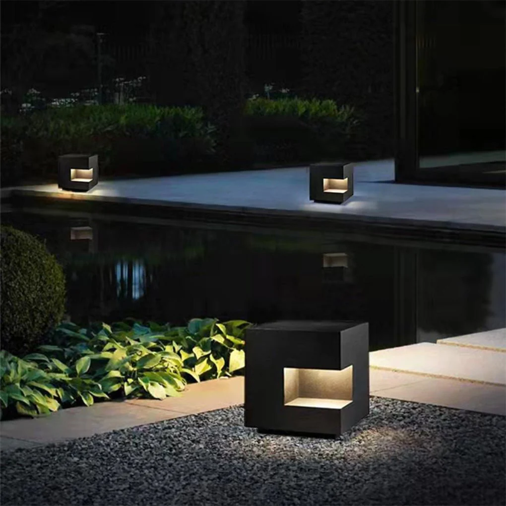 Morris Sleek Square LED Outdoor Light - Image 2