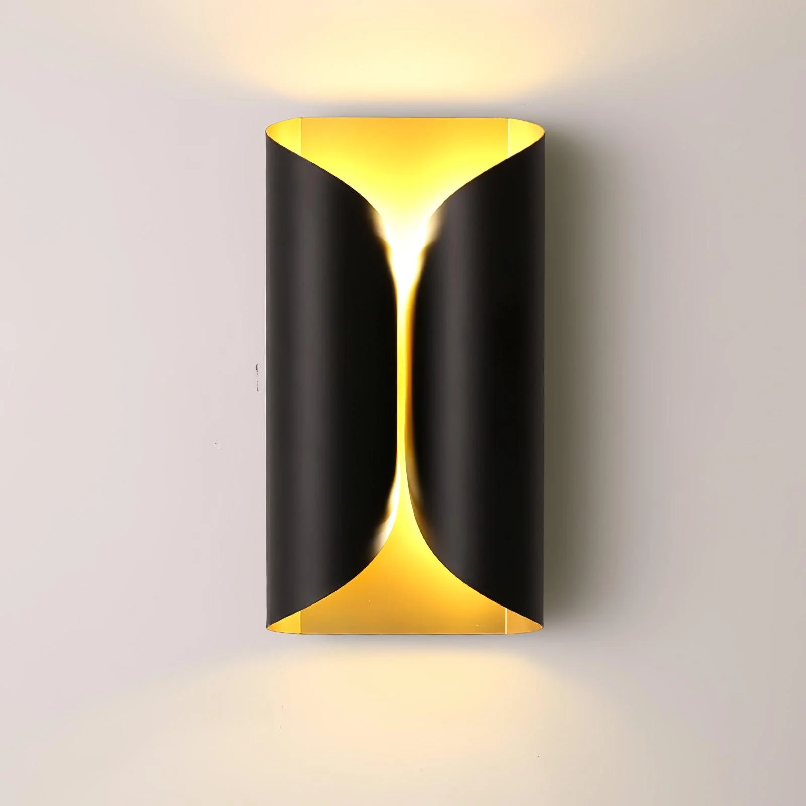 Noirra Elegant Aluminum Wall Light - Image 19