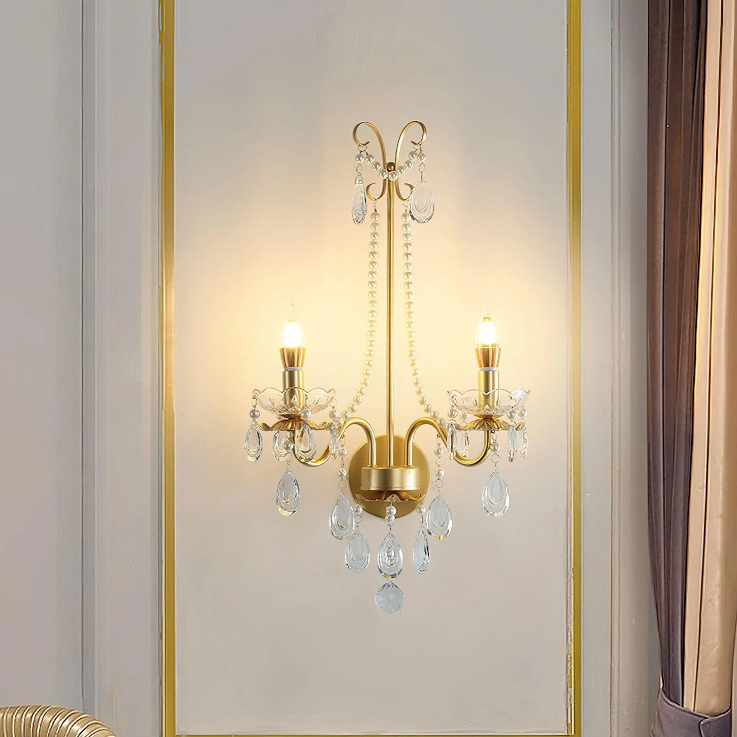 Nydoraris Elegance Pearl Chain Crystal Wall Lamp - Image 4