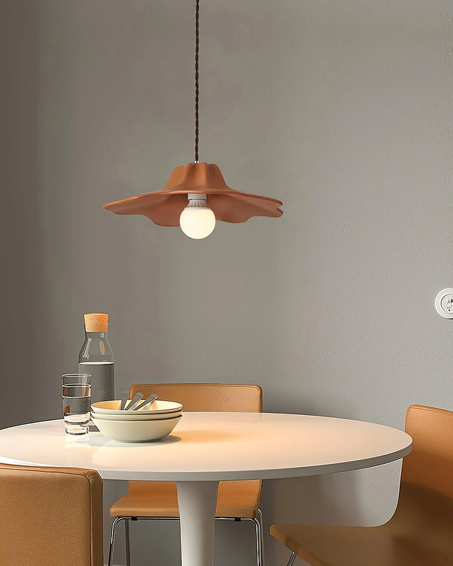 Nyrosis Resin Cozy Pendant Lamp - Image 13