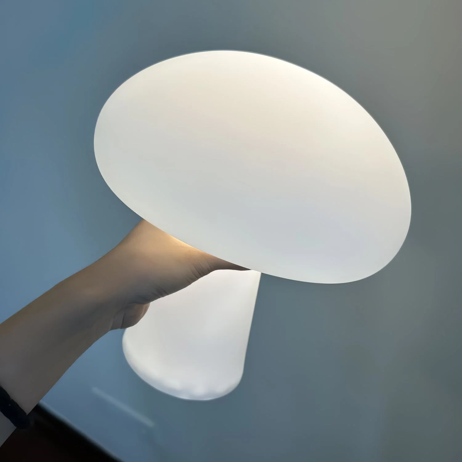 Obello Modern Glass Table Lamp - Image 16