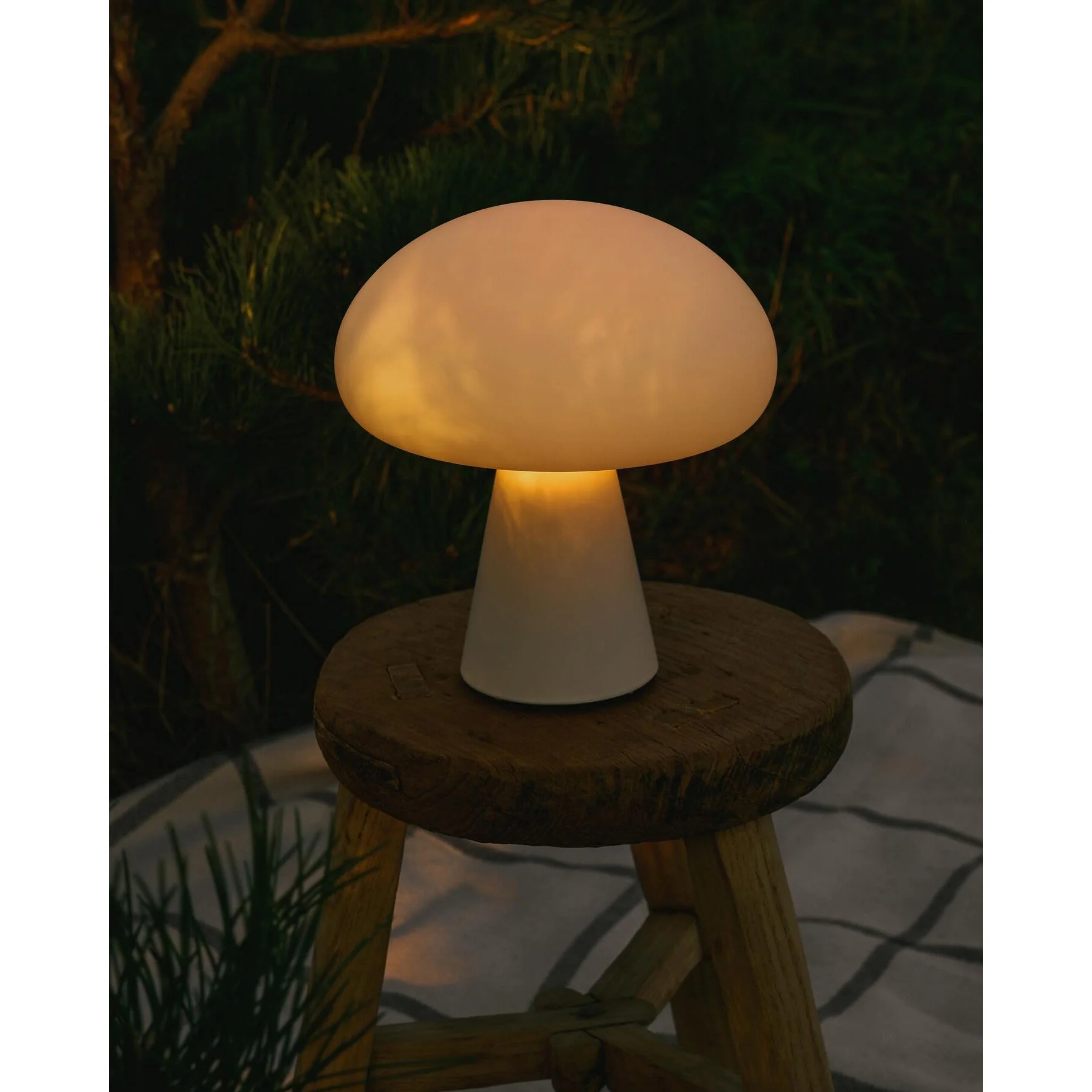 Obello Modern Glass Table Lamp - Image 7
