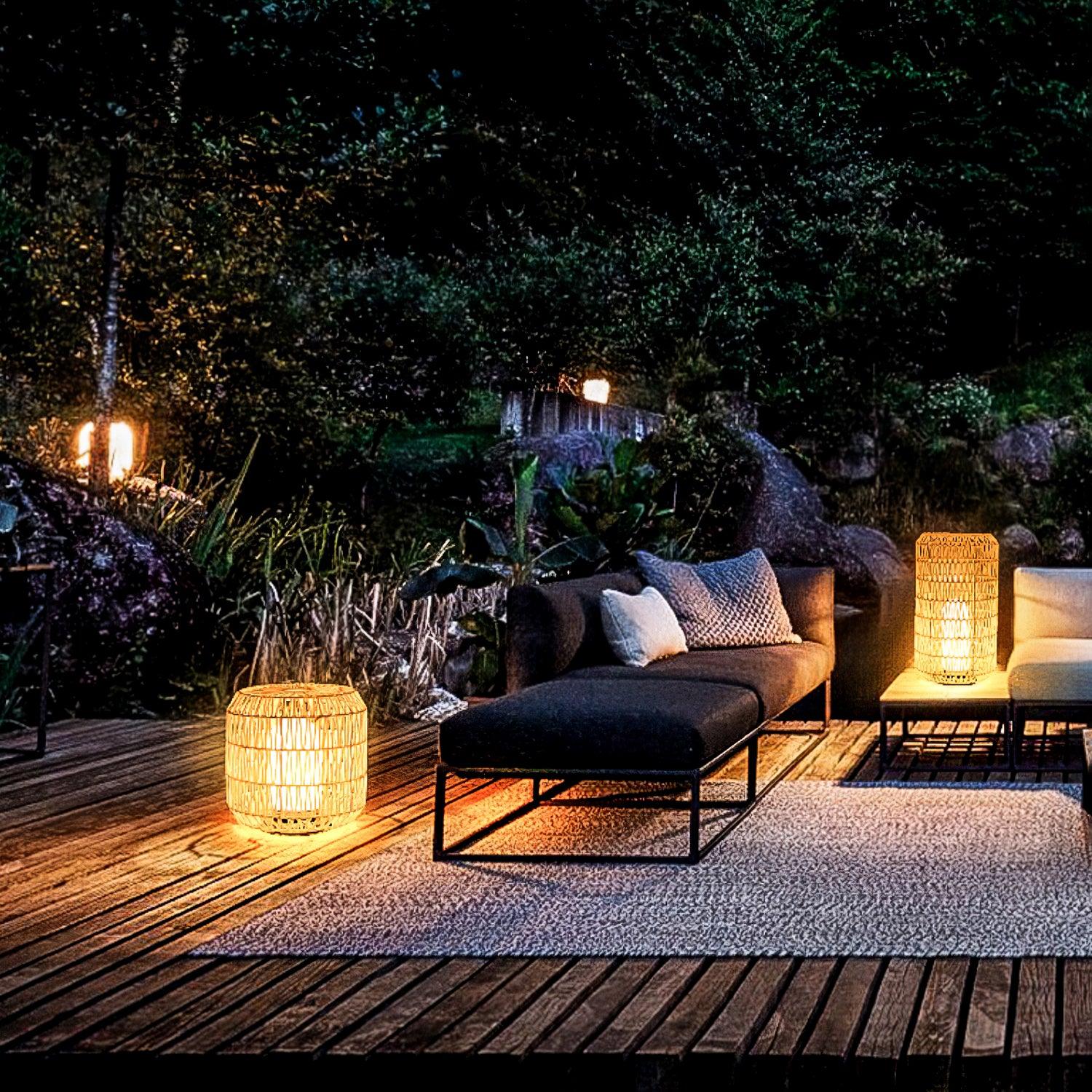 Oliver Vintage Outdoor Lighting - Image 14